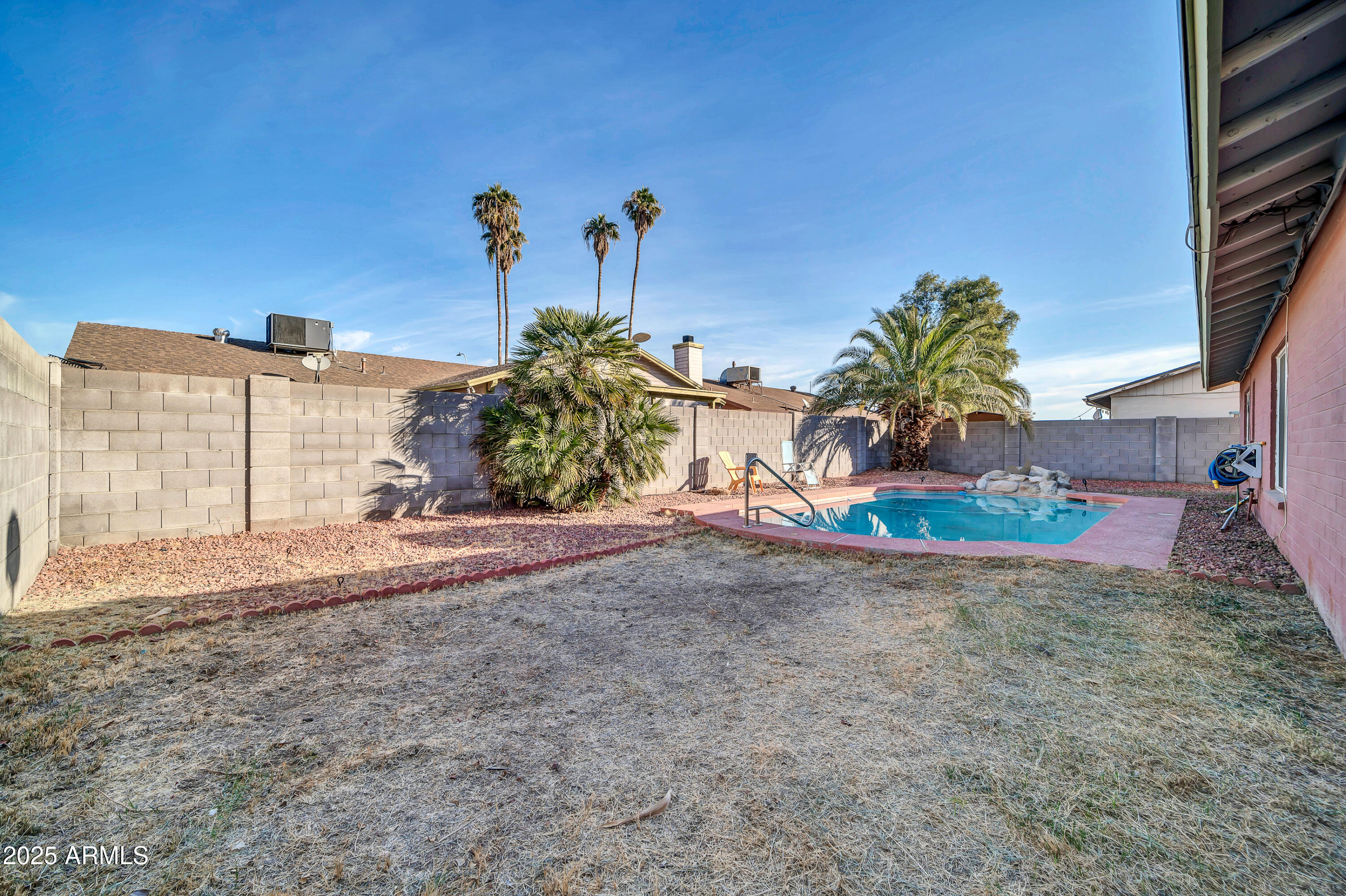 6934 W ORANGE Drive