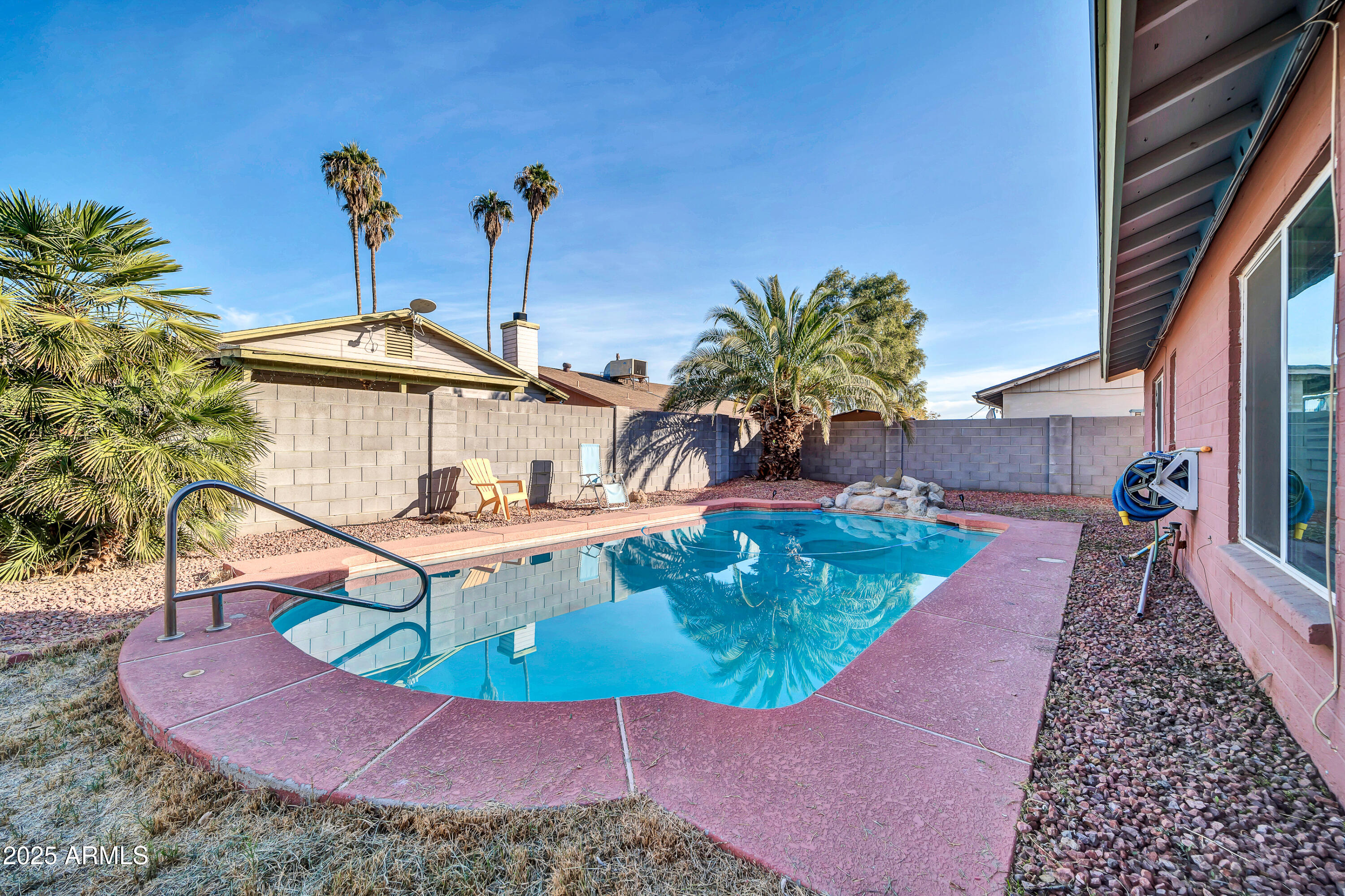6934 W ORANGE Drive