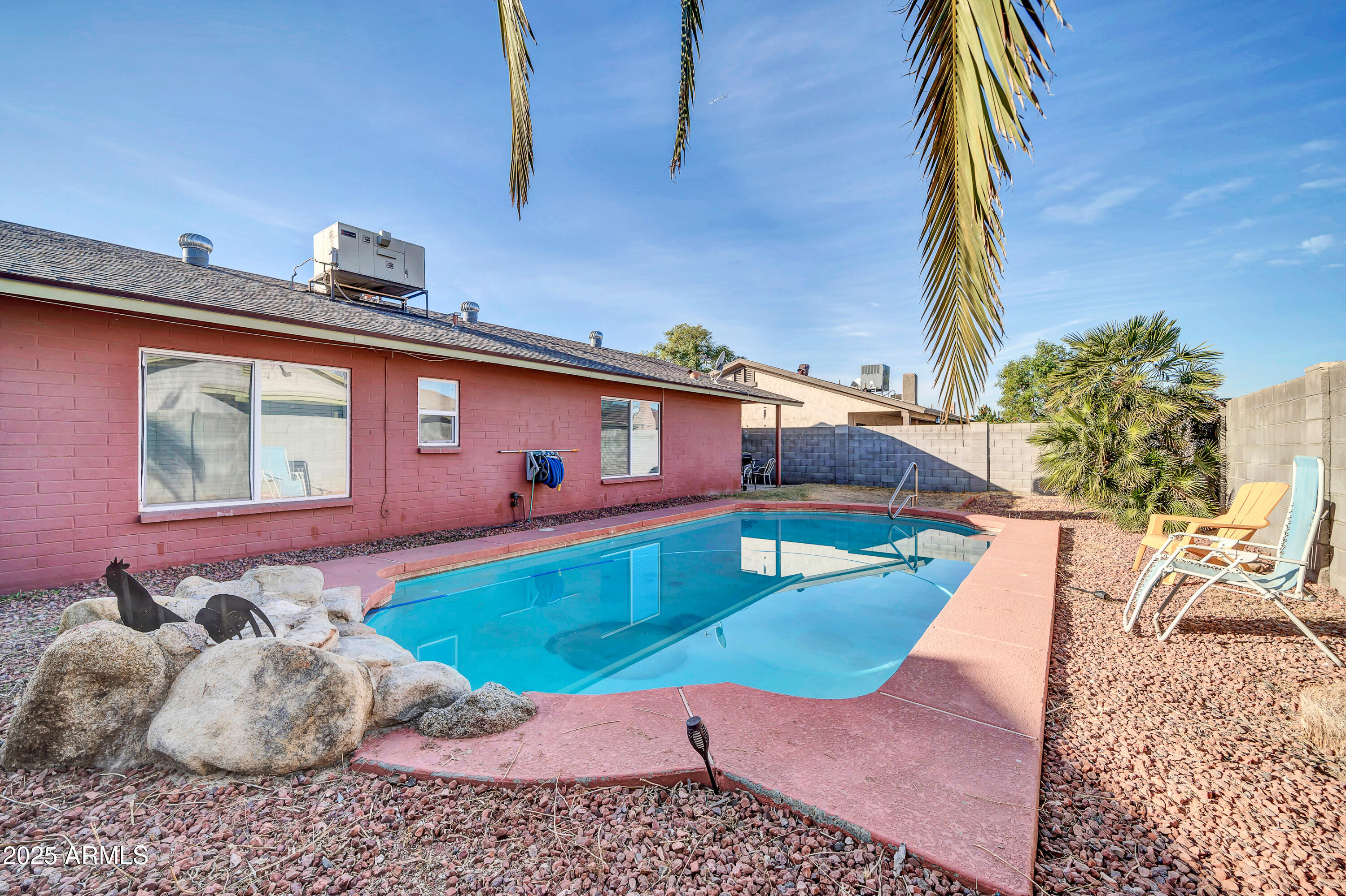 6934 W ORANGE Drive