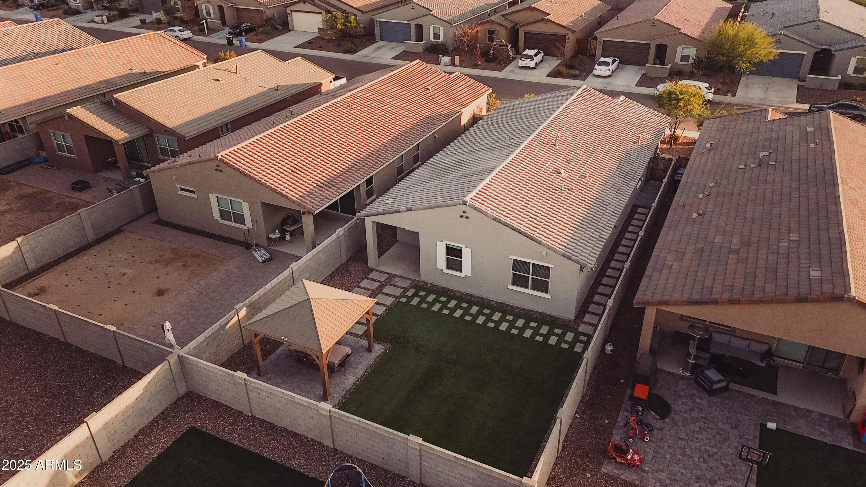 5644 W JACKALOPE Lane