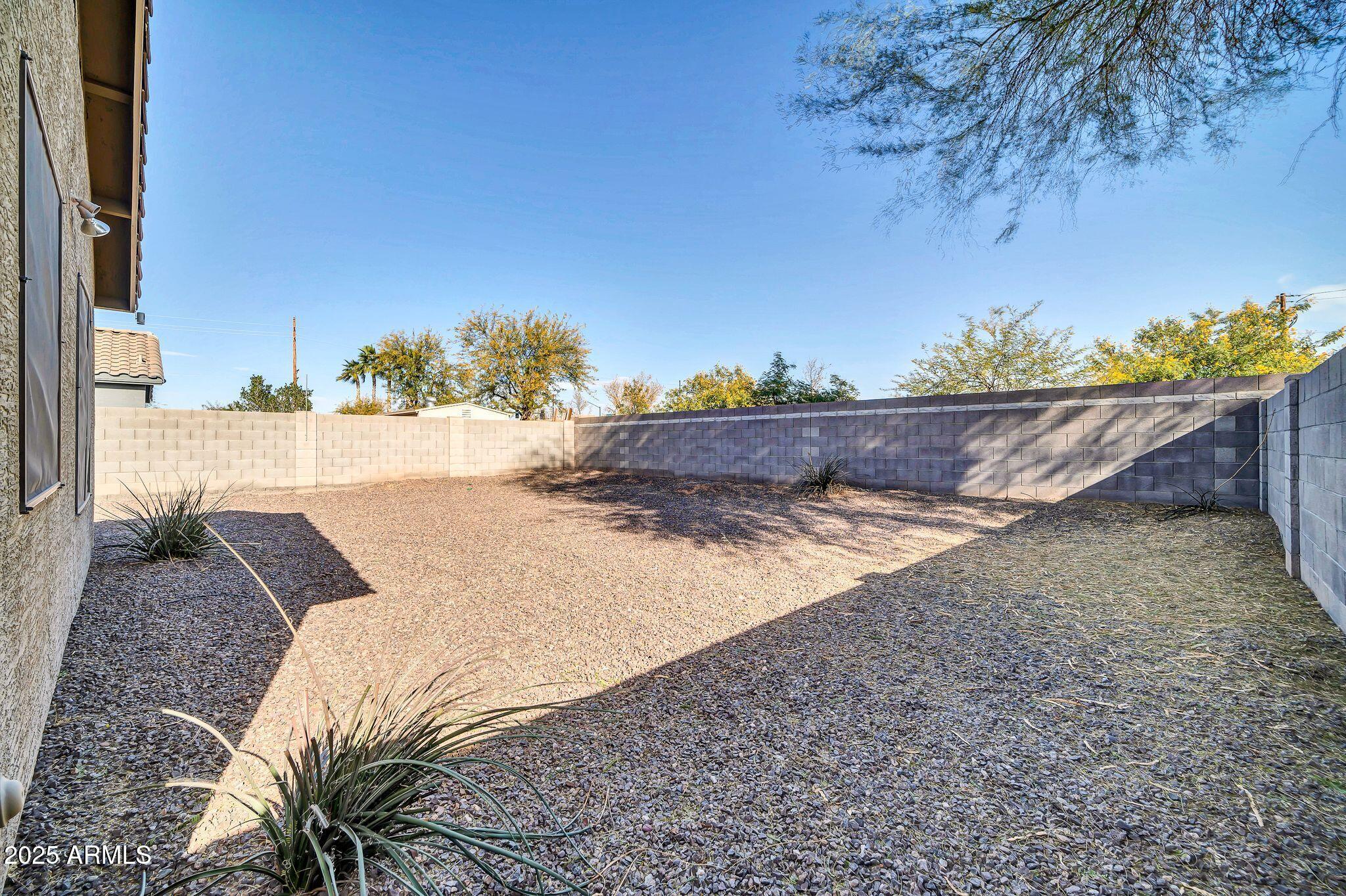 6013 S 43RD Drive