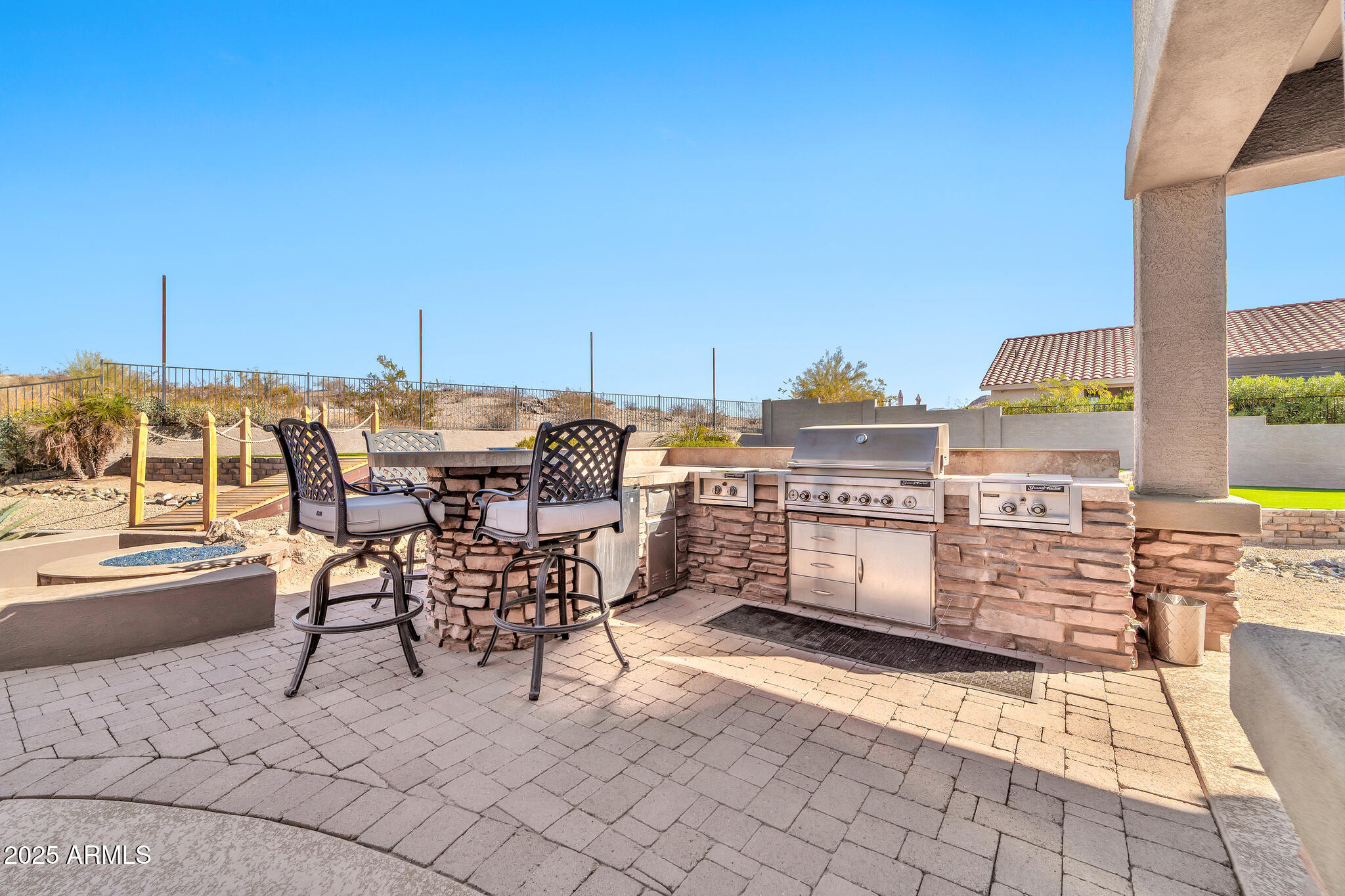 18672 W SANTA IRENE Drive
