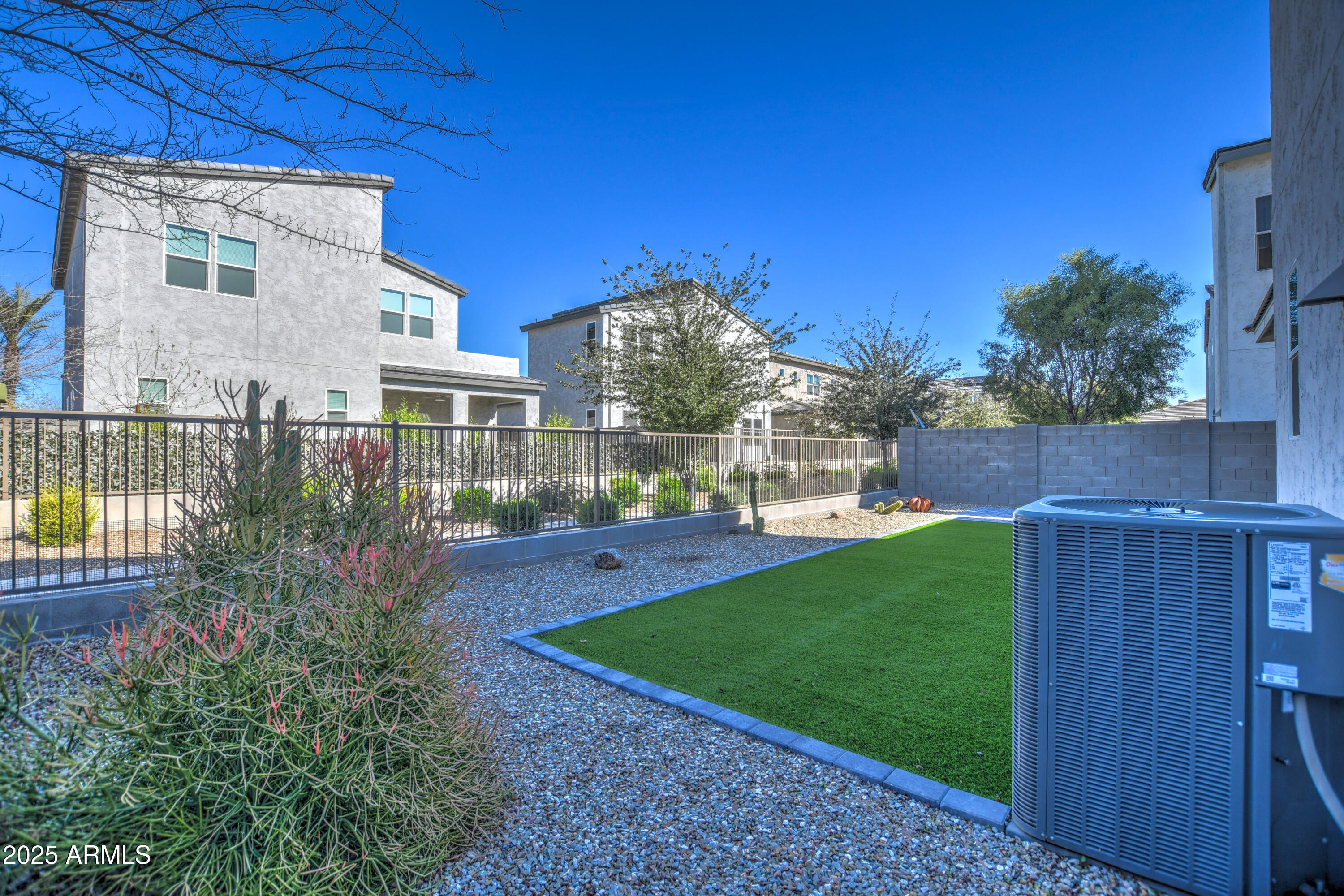 371 N 157th Lane