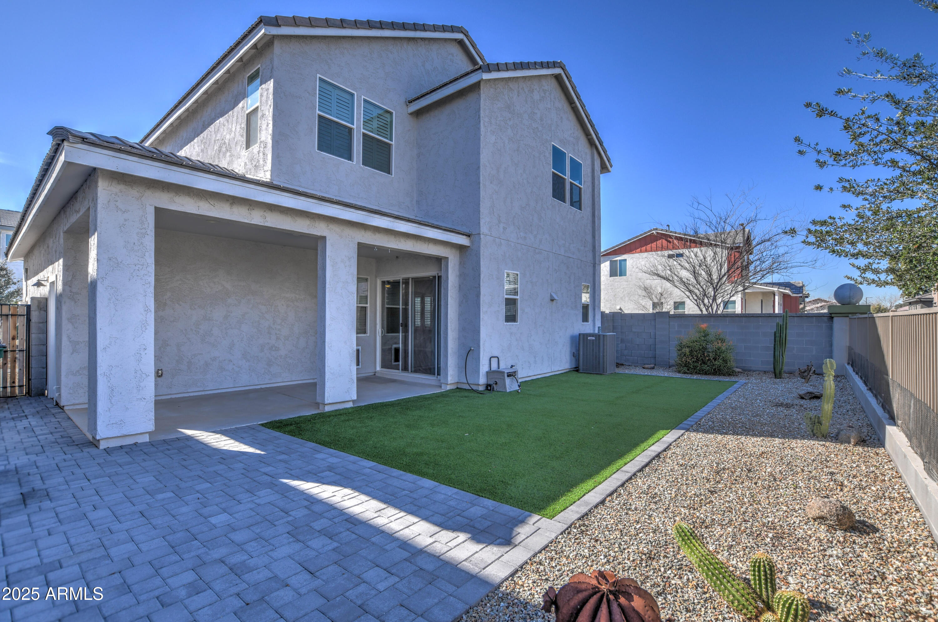 371 N 157th Lane