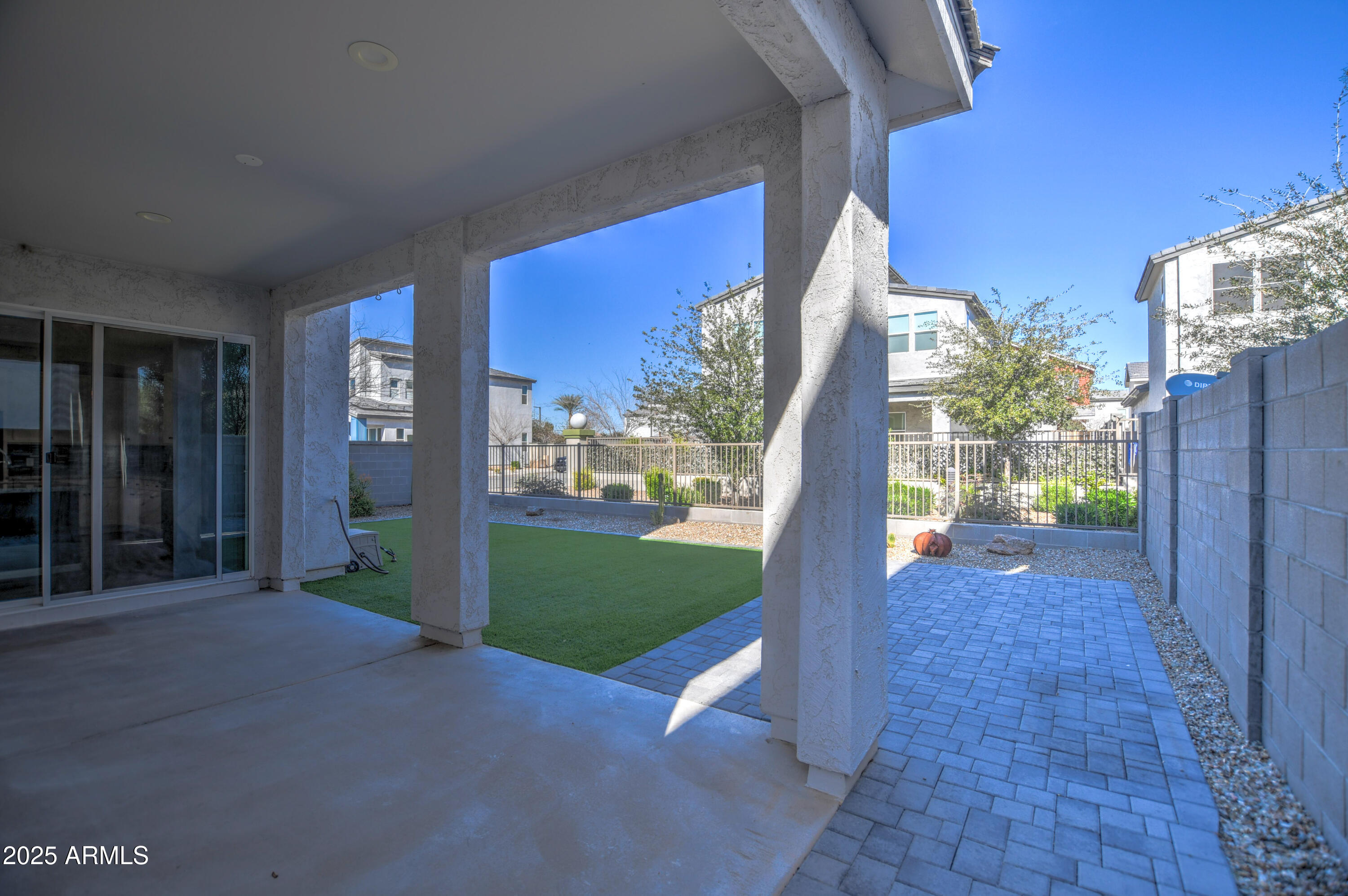 371 N 157th Lane