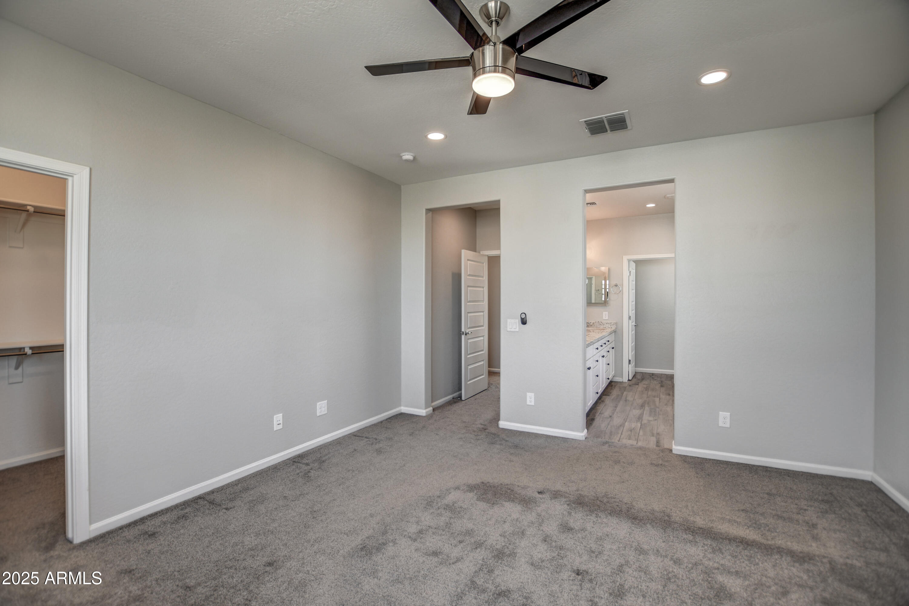371 N 157th Lane
