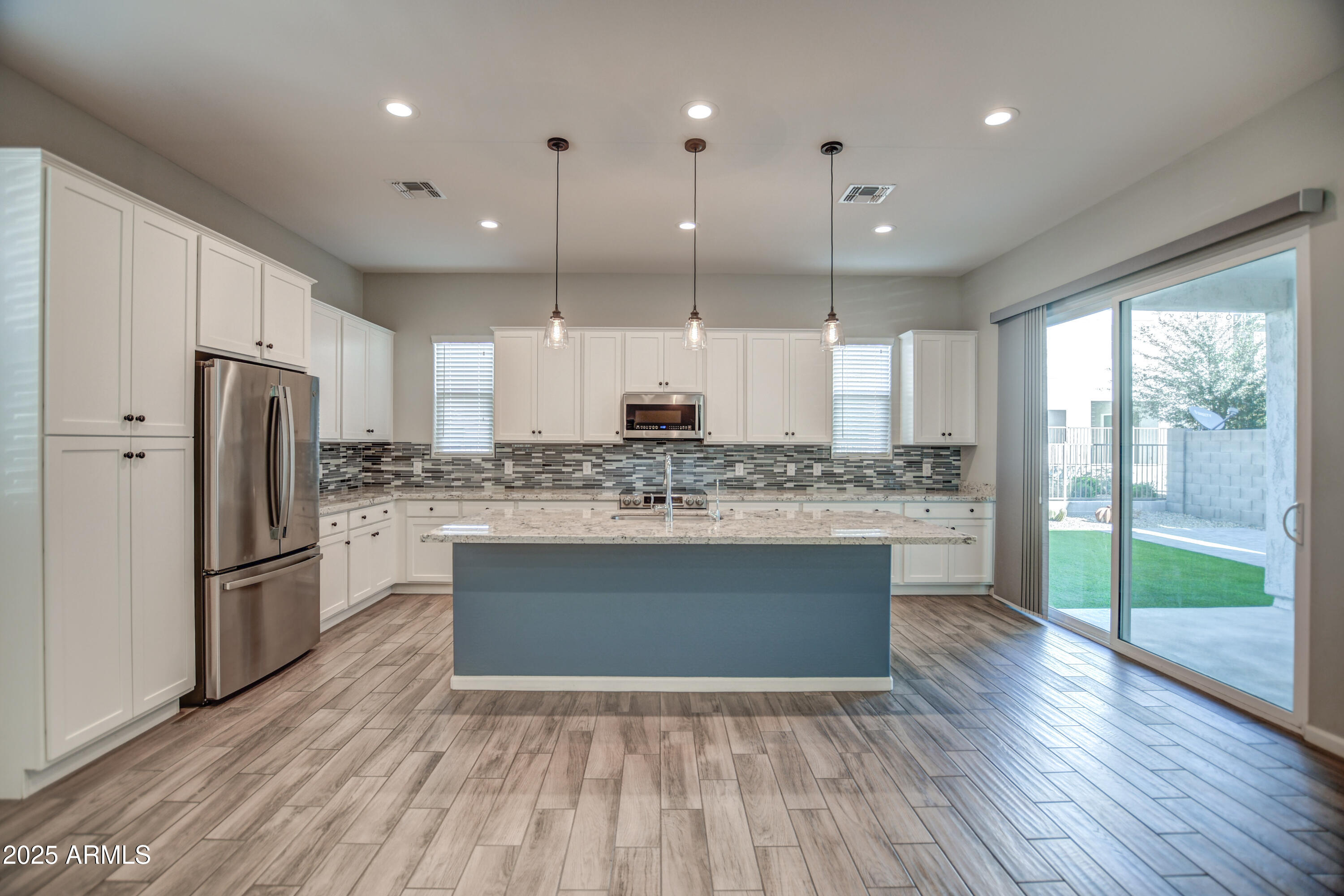 371 N 157th Lane