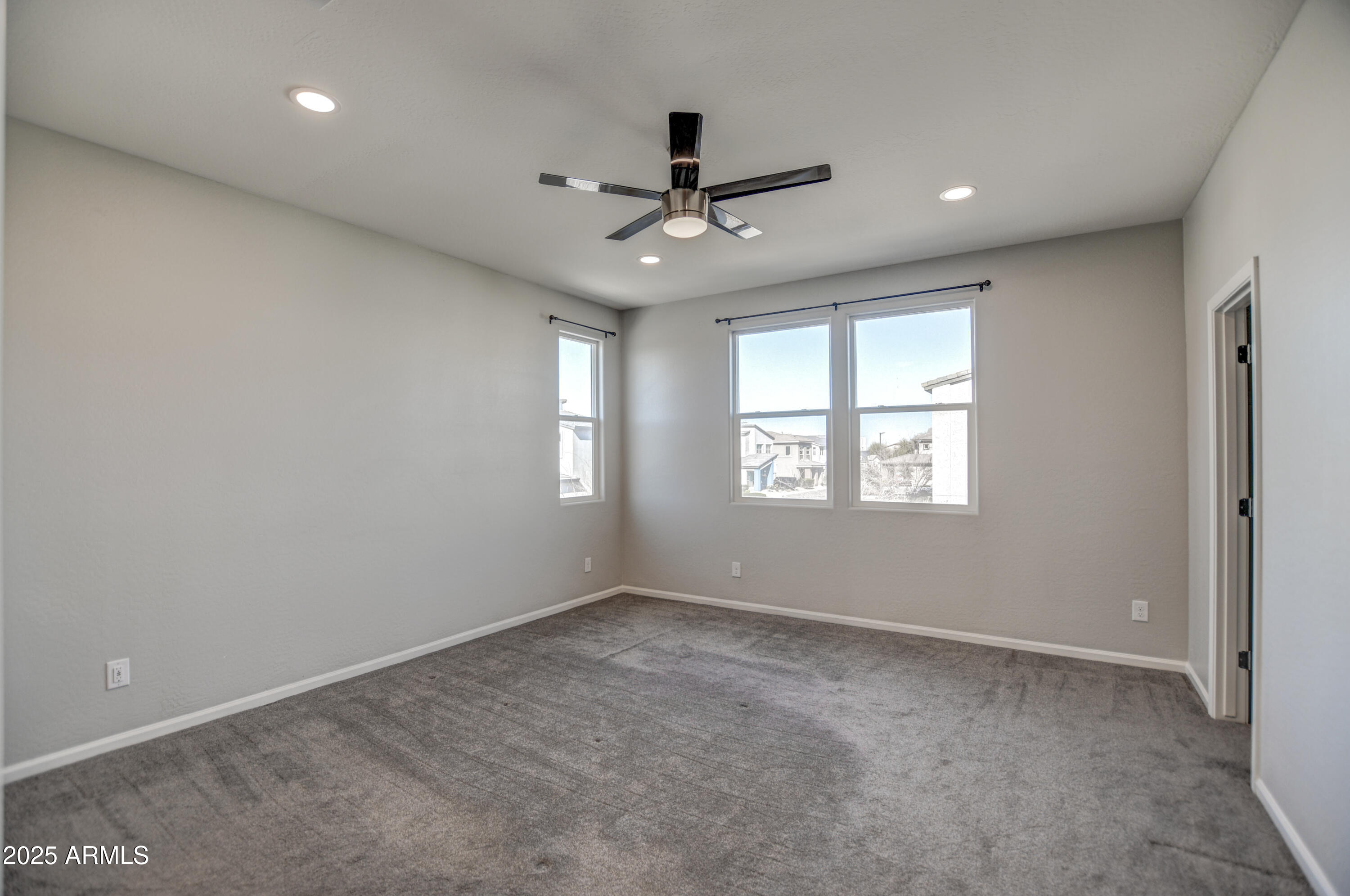 371 N 157th Lane