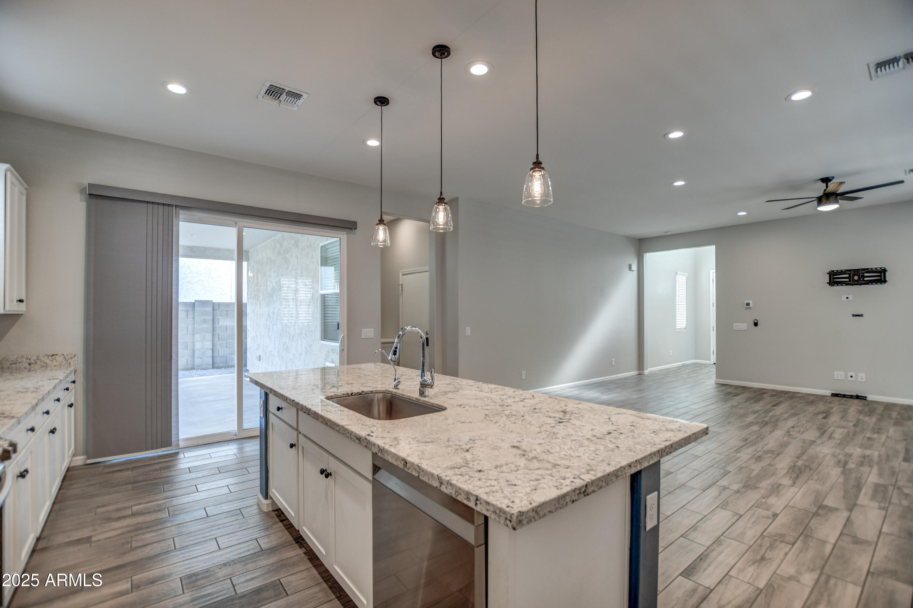 371 N 157th Lane