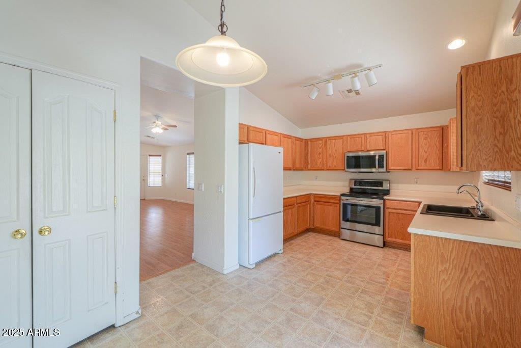 2490 E FIESTA Drive