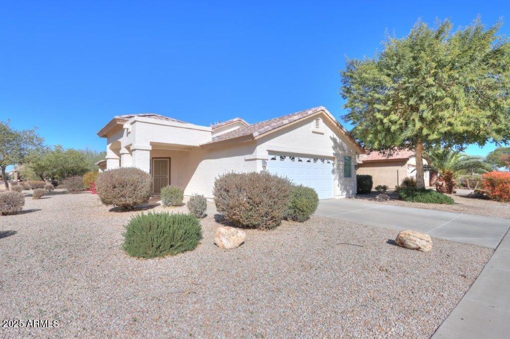2490 E FIESTA Drive