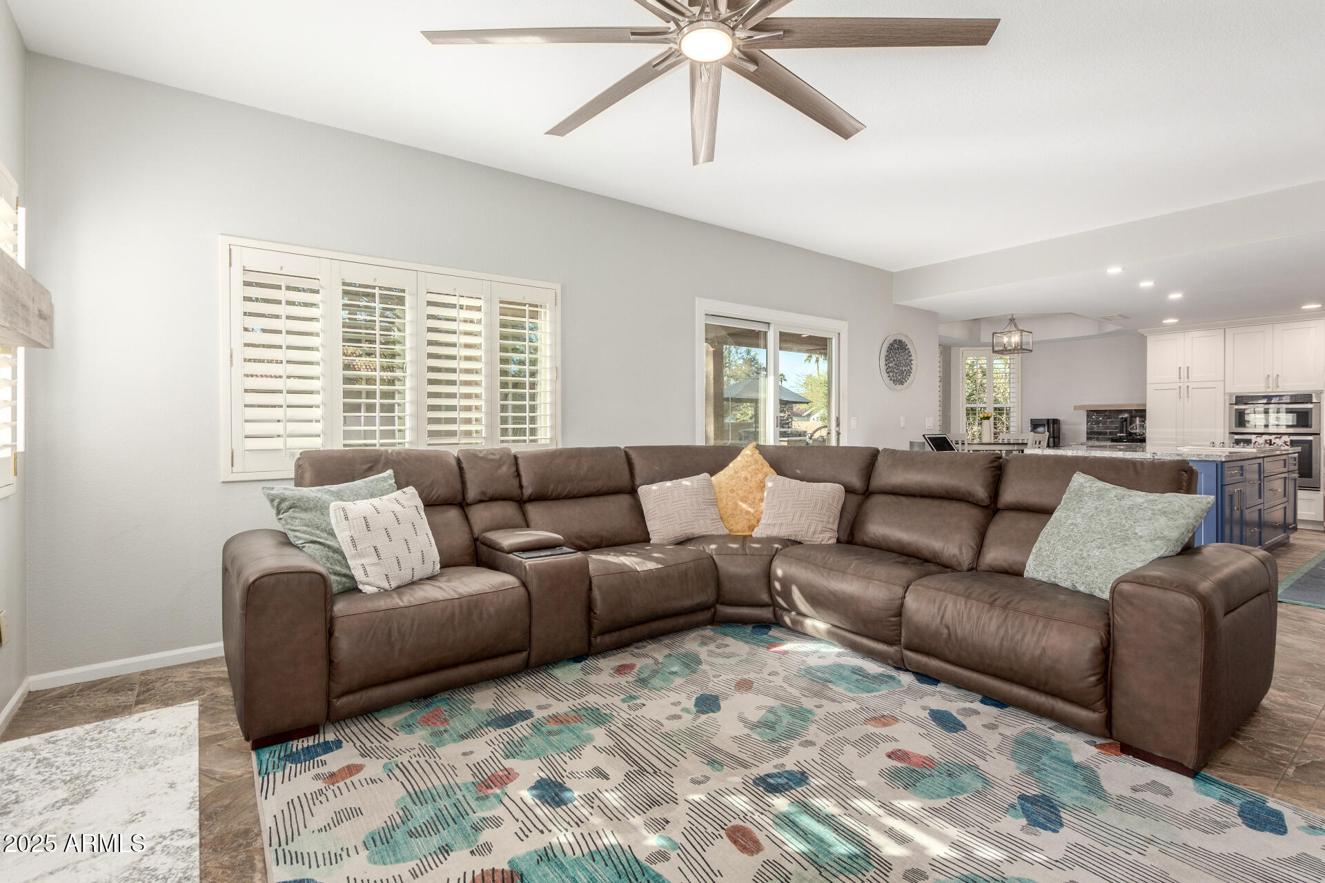 4263 W JASPER Drive