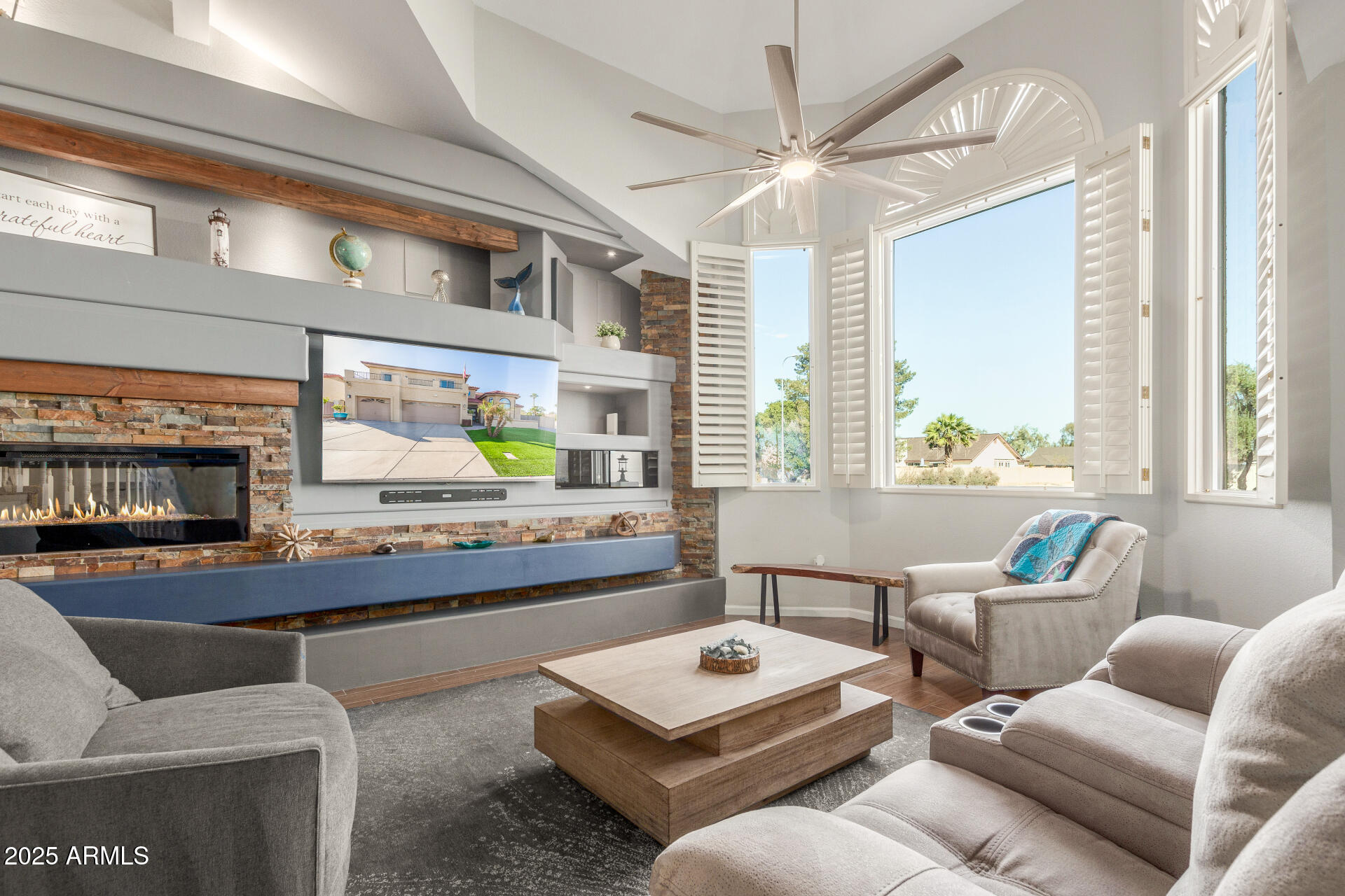 4263 W JASPER Drive