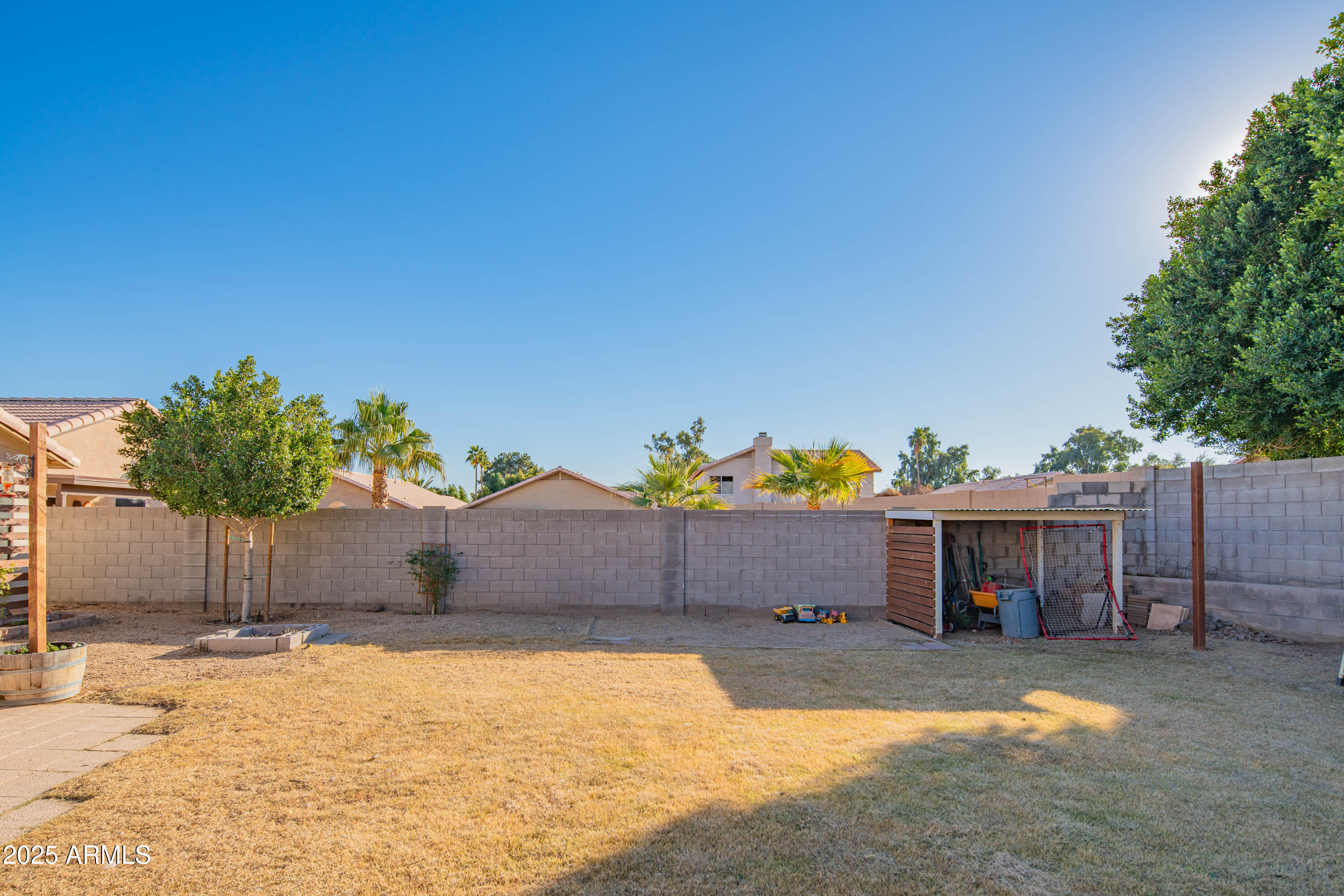17422 N 1ST Drive