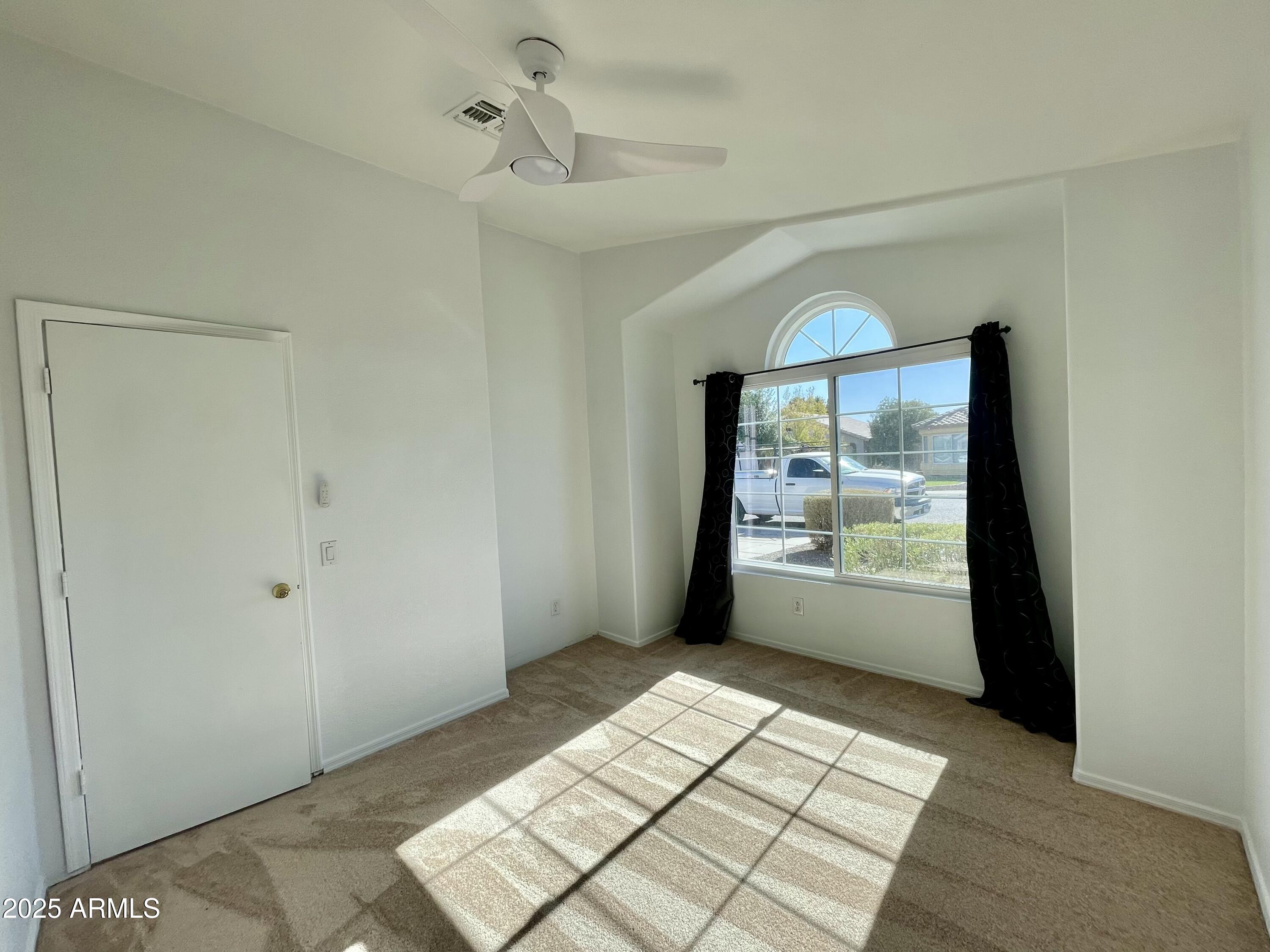 2202 E WESCOTT Drive