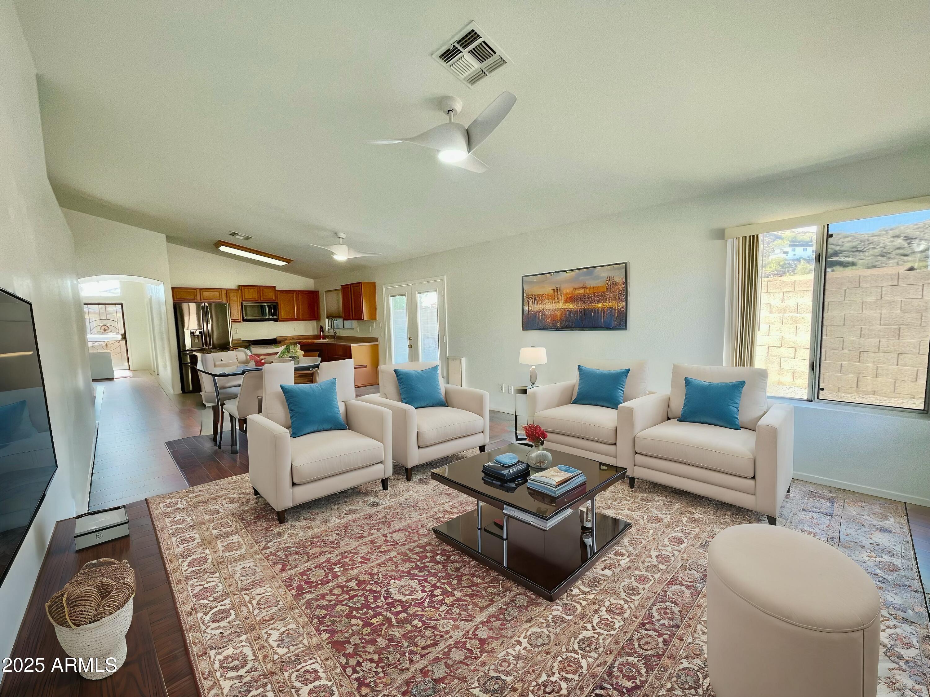 2202 E WESCOTT Drive