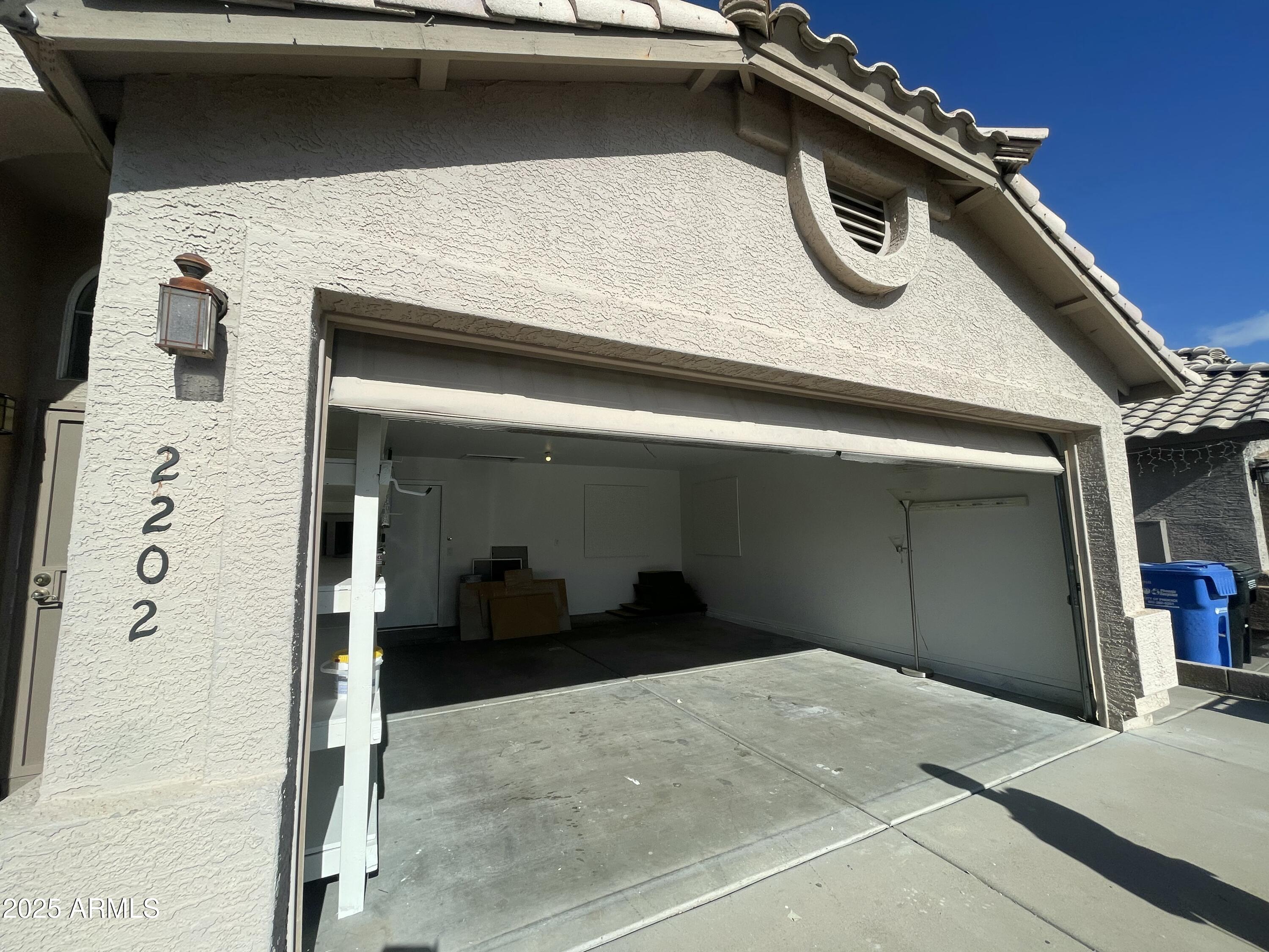 2202 E WESCOTT Drive