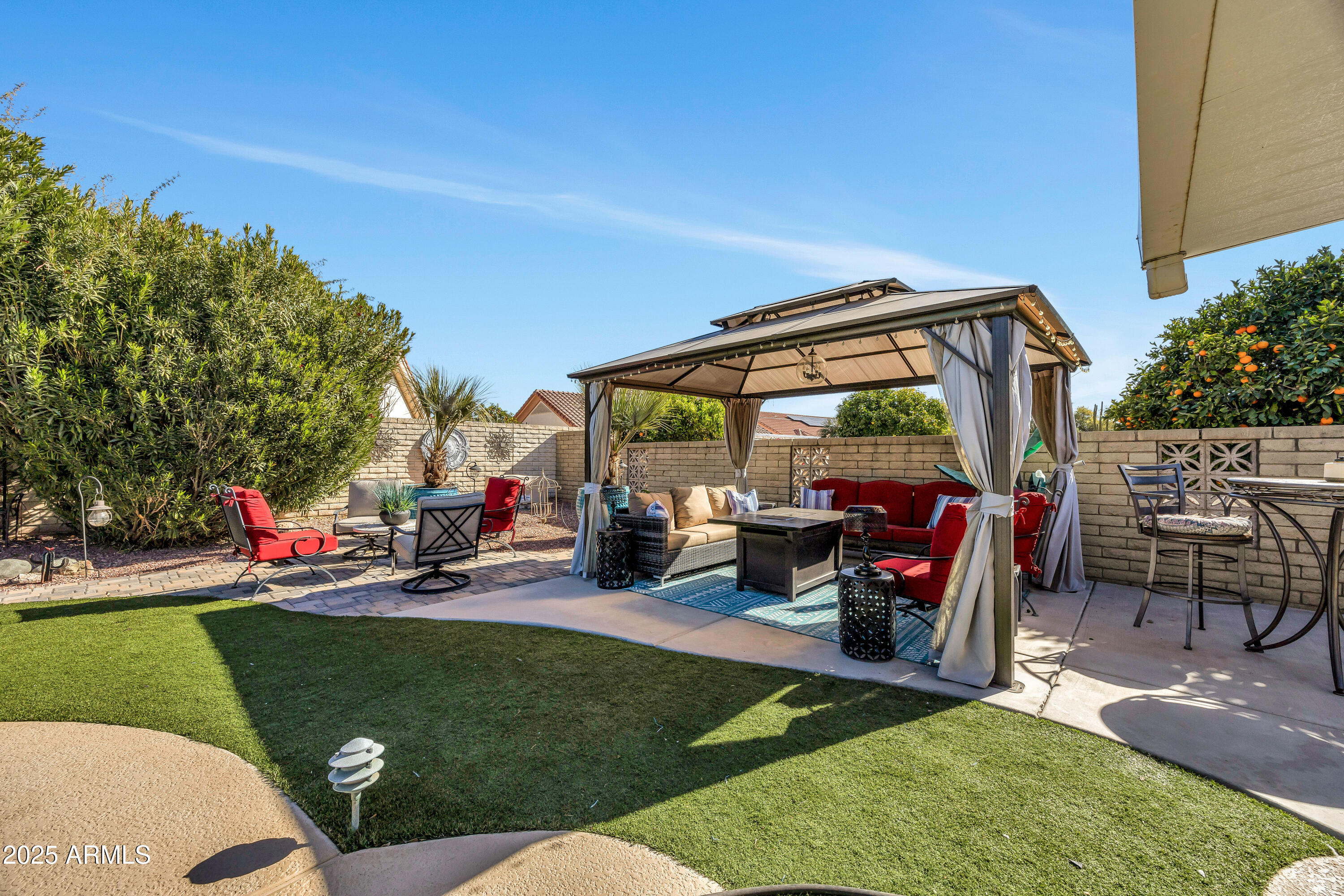 12526 W PAINTBRUSH Drive