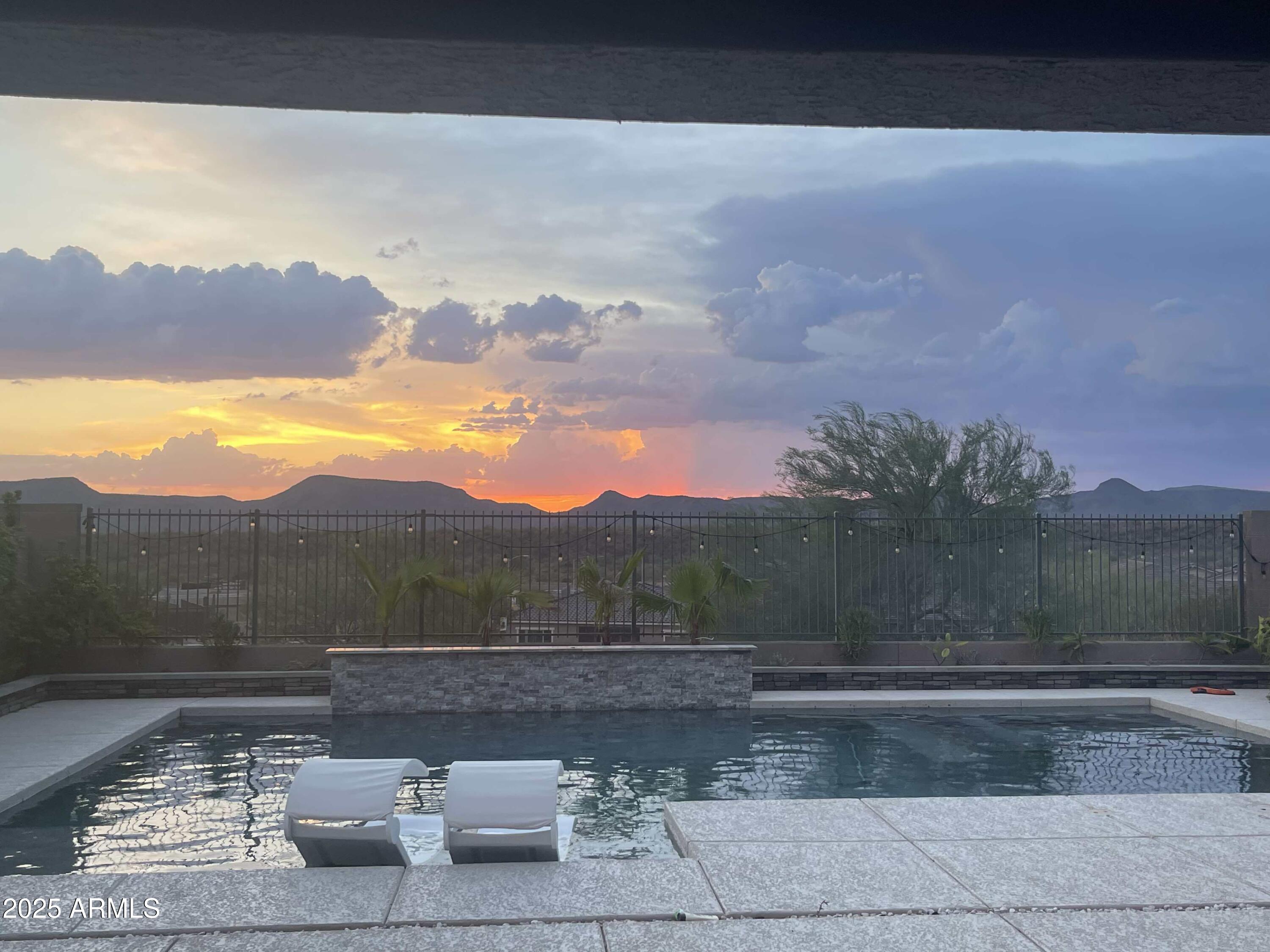 44512 N SONORAN ARROYO Lane