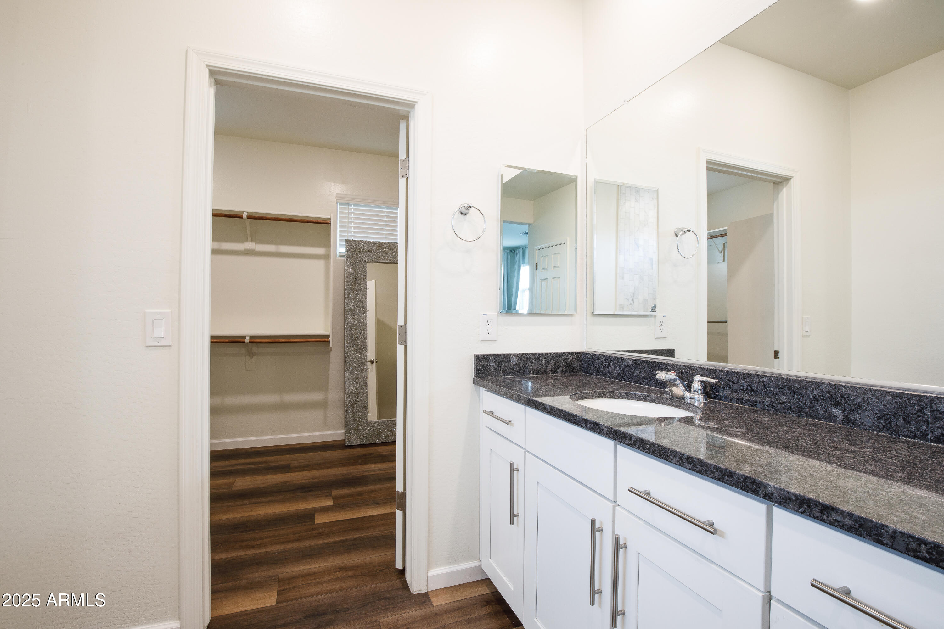 44512 N SONORAN ARROYO Lane