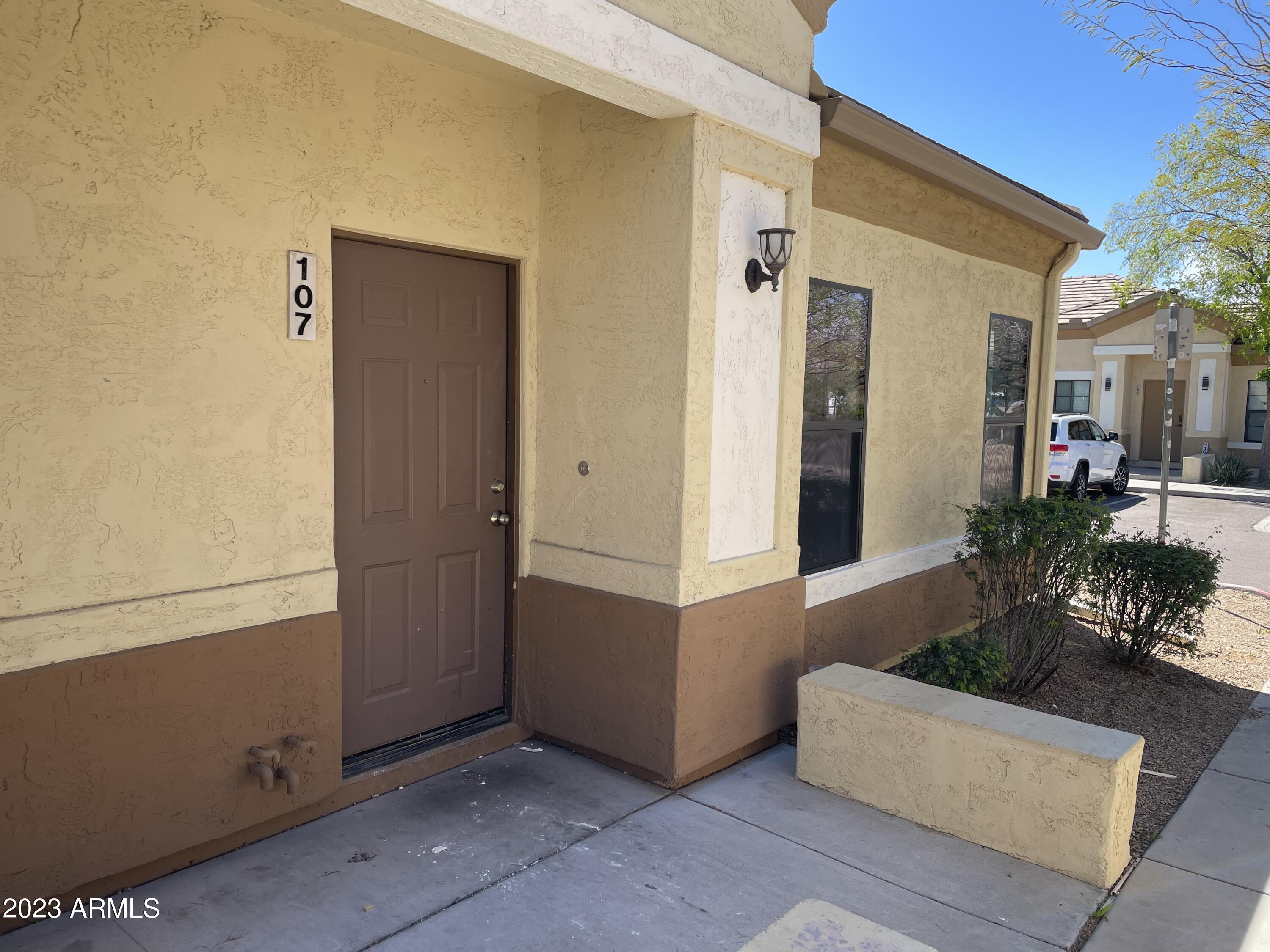 4423 E MCLELLAN Road # 107