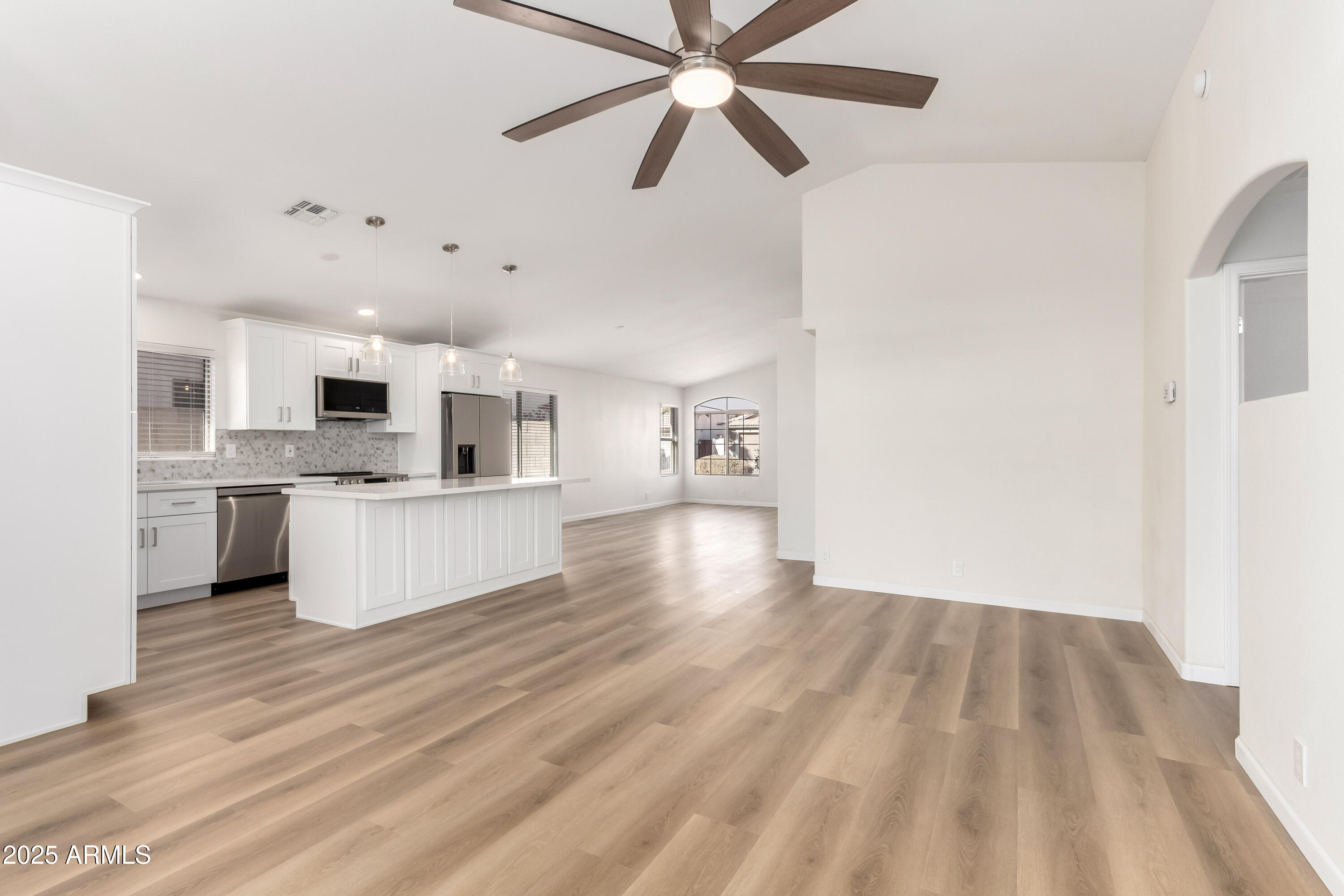 4007 E AGAVE Road