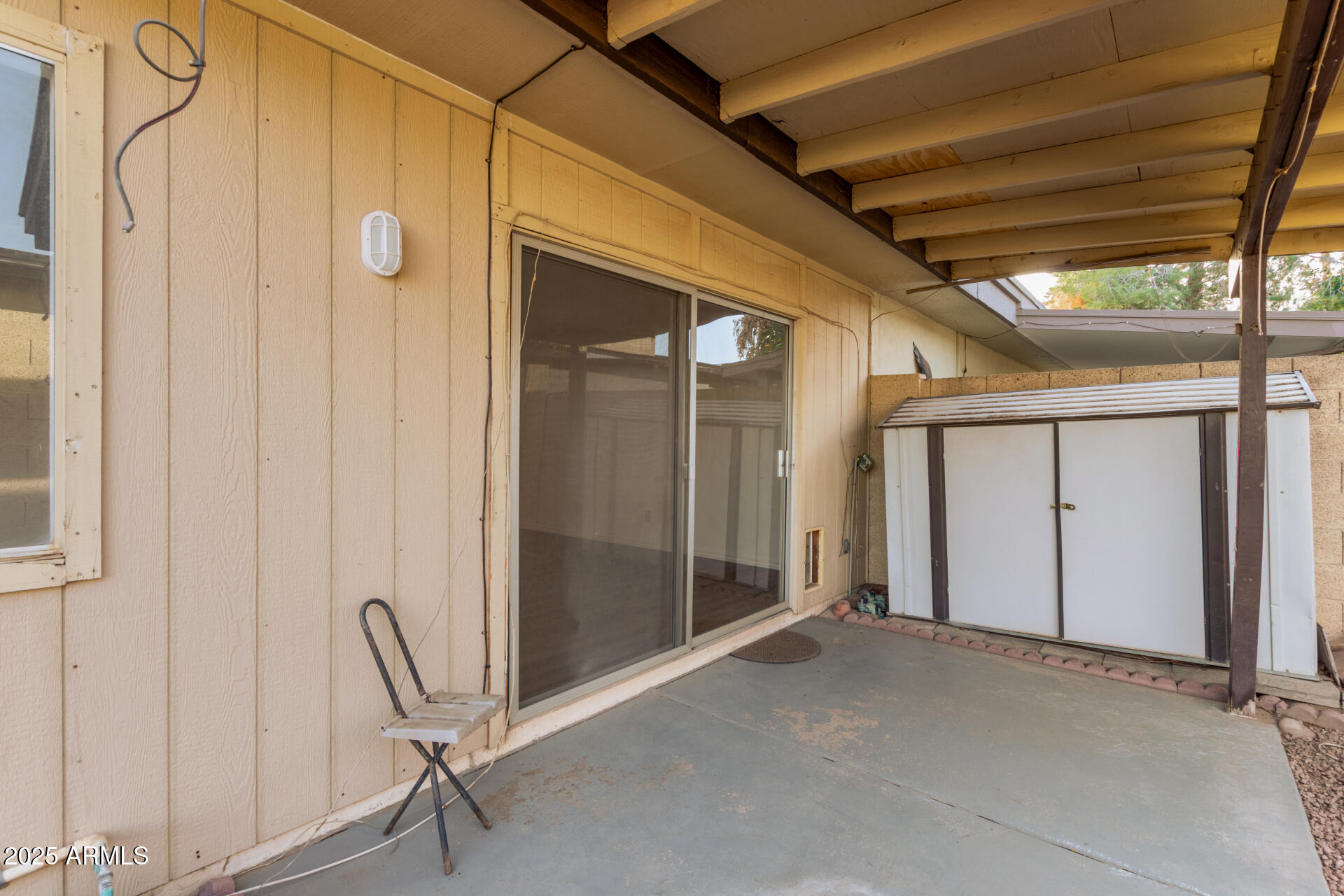 520 W COLGATE Drive