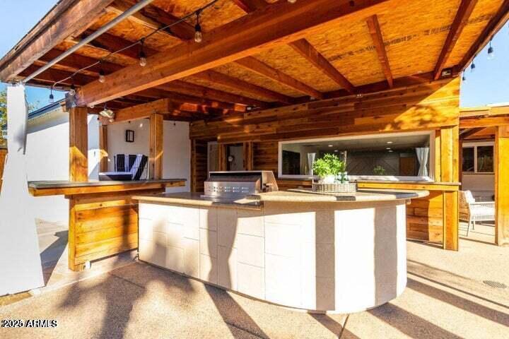 3016 N 47TH Street