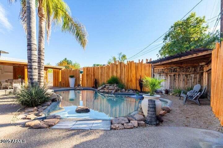 3016 N 47TH Street