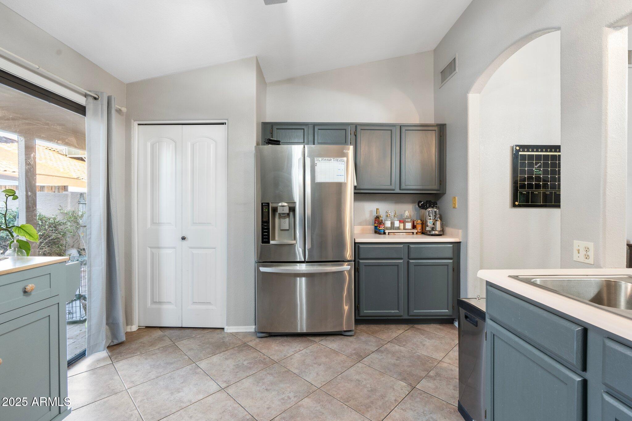 3510 E HAMPTON Avenue # 41