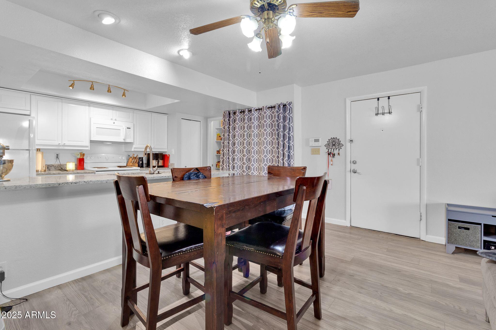 1920 W LINDNER Avenue # 130