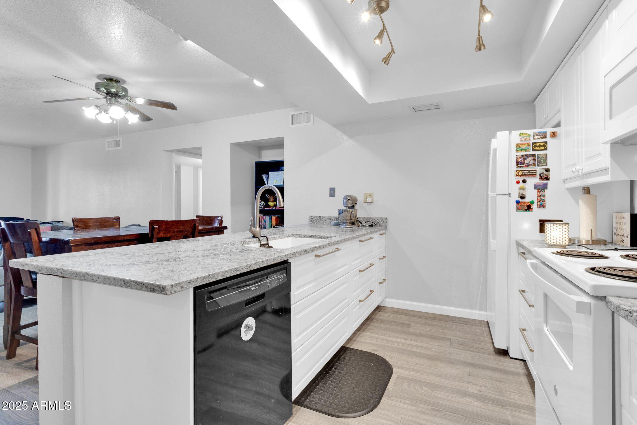 1920 W LINDNER Avenue # 130