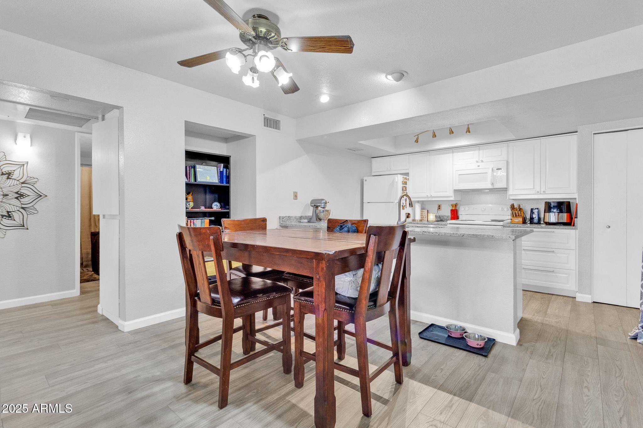 1920 W LINDNER Avenue # 130