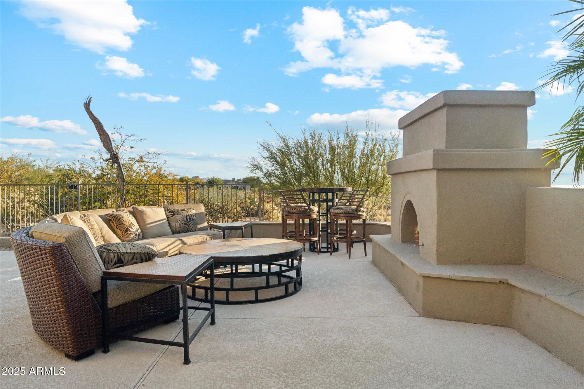 10175 E WINTER SUN Drive