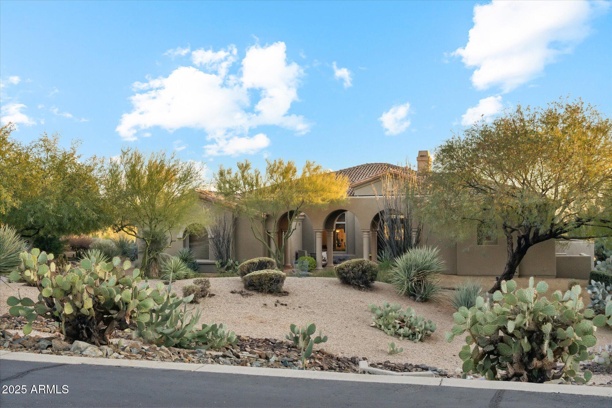 10175 E WINTER SUN Drive