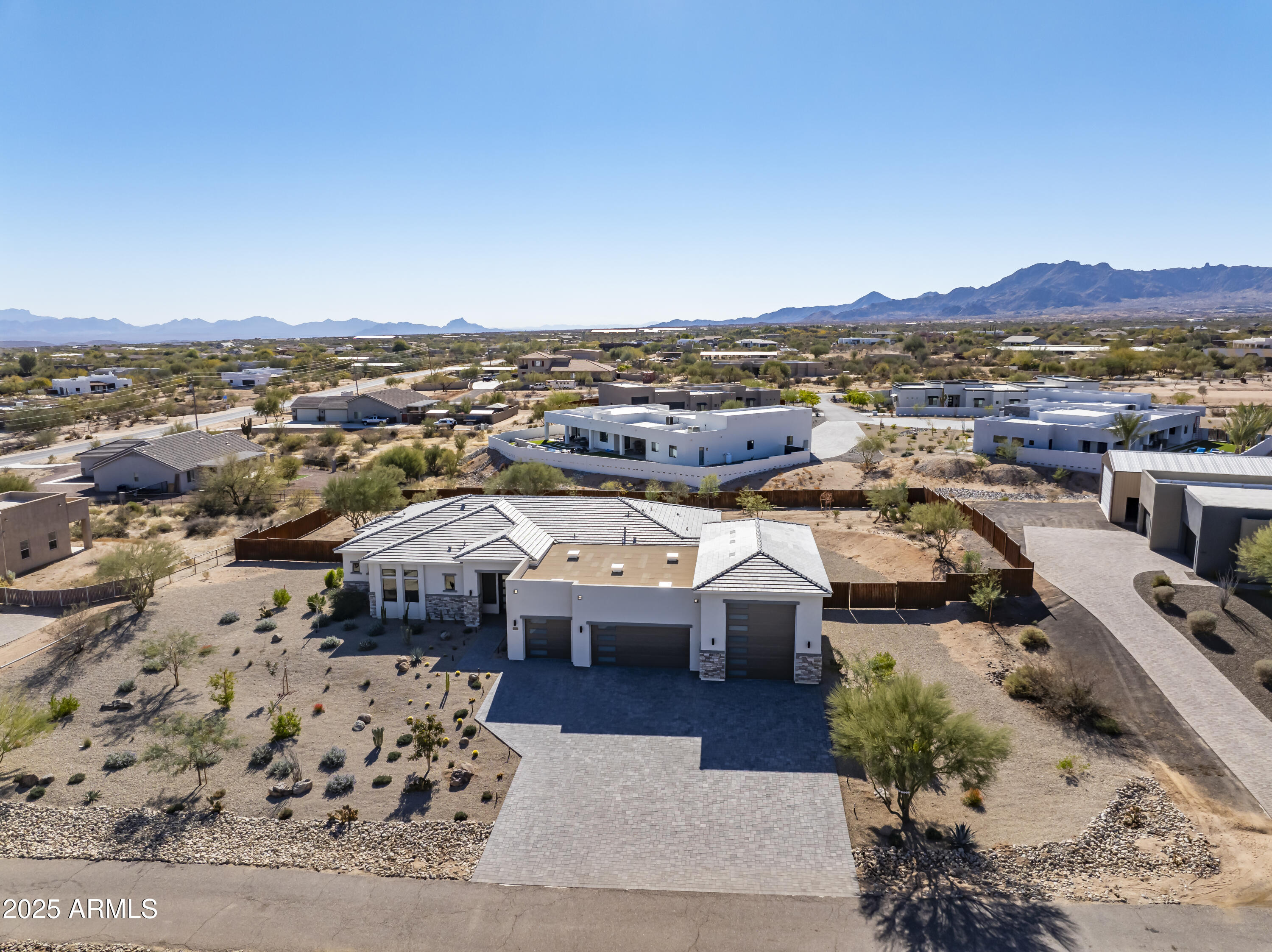 14327 E SKINNER Drive