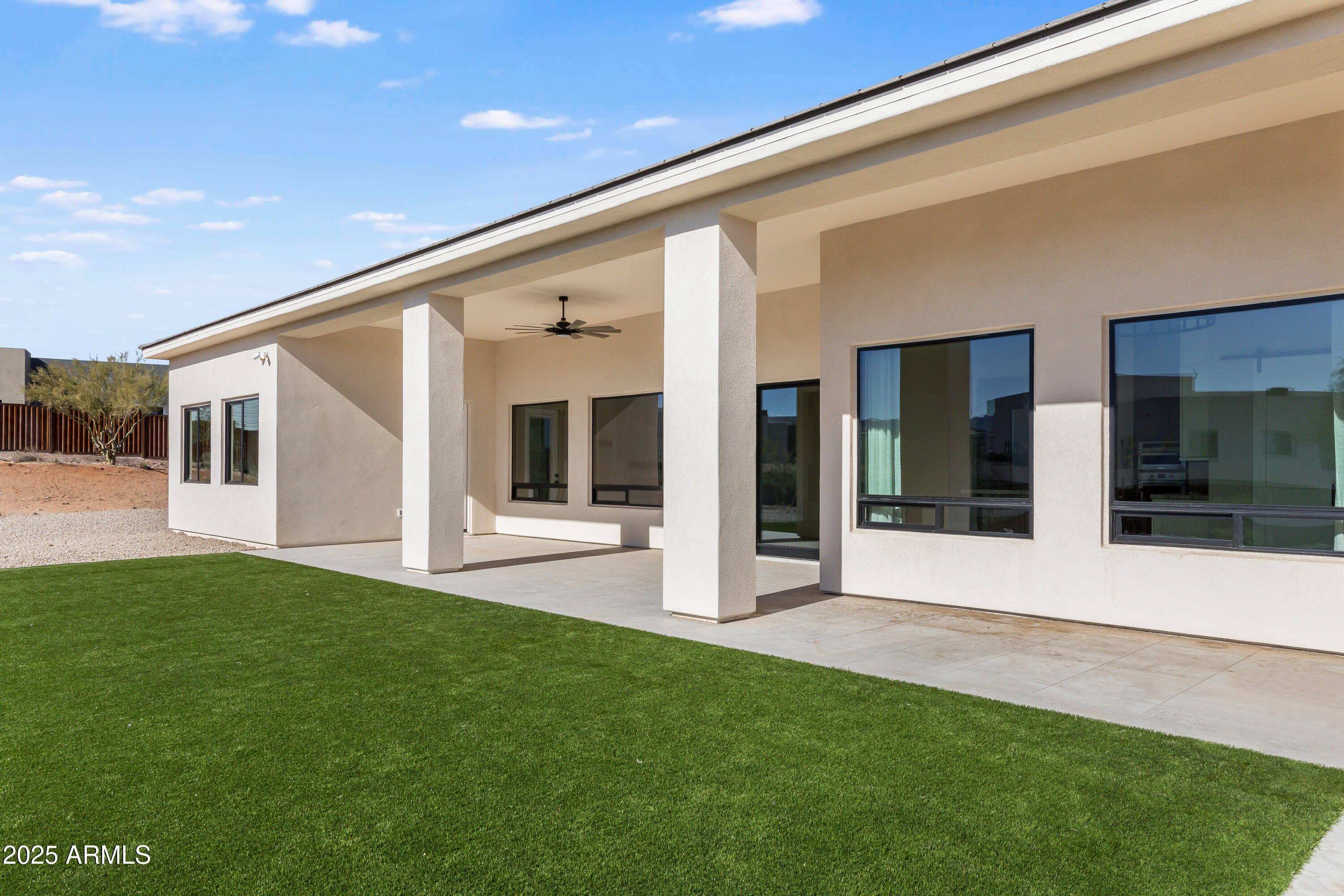 14327 E SKINNER Drive