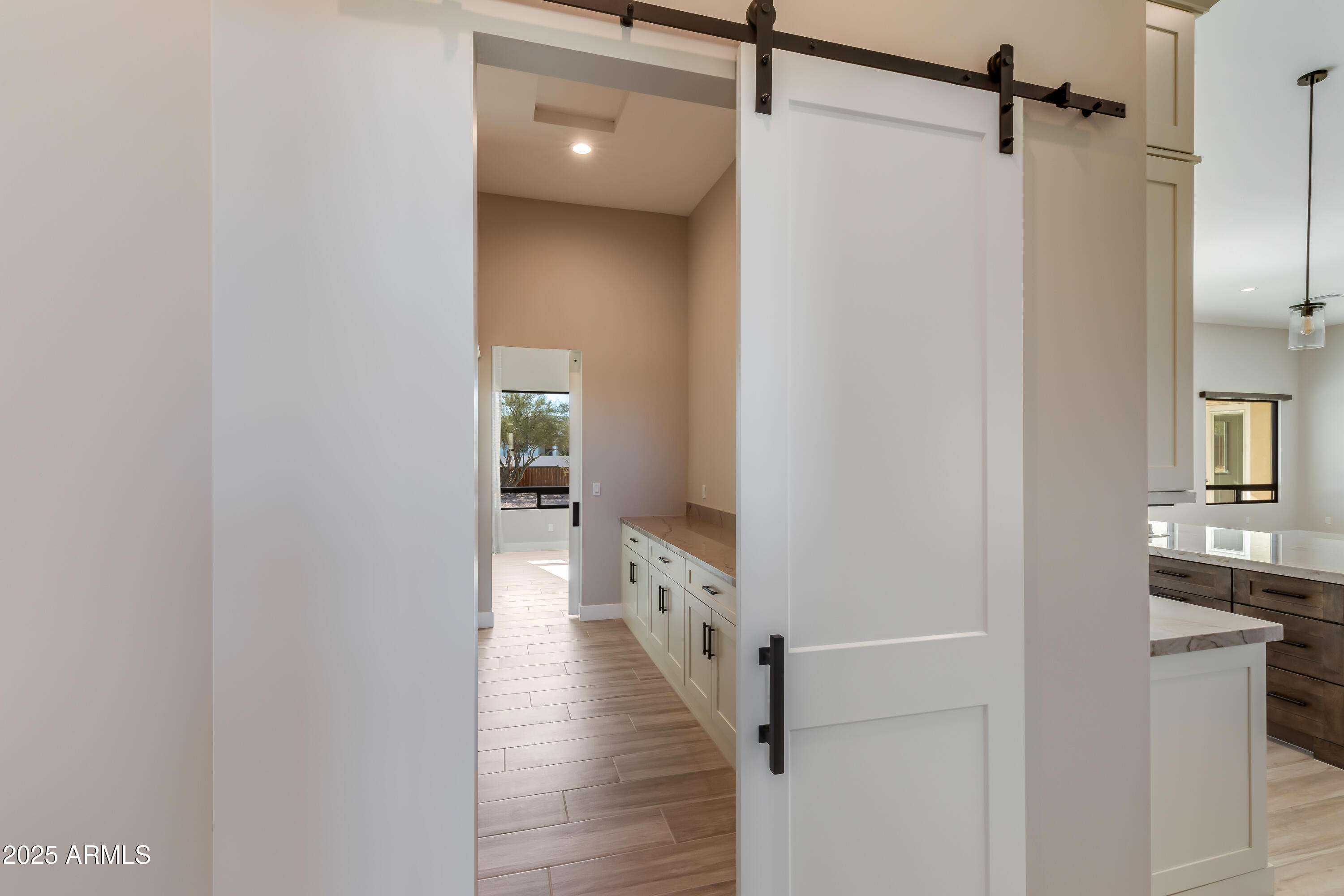 14327 E SKINNER Drive