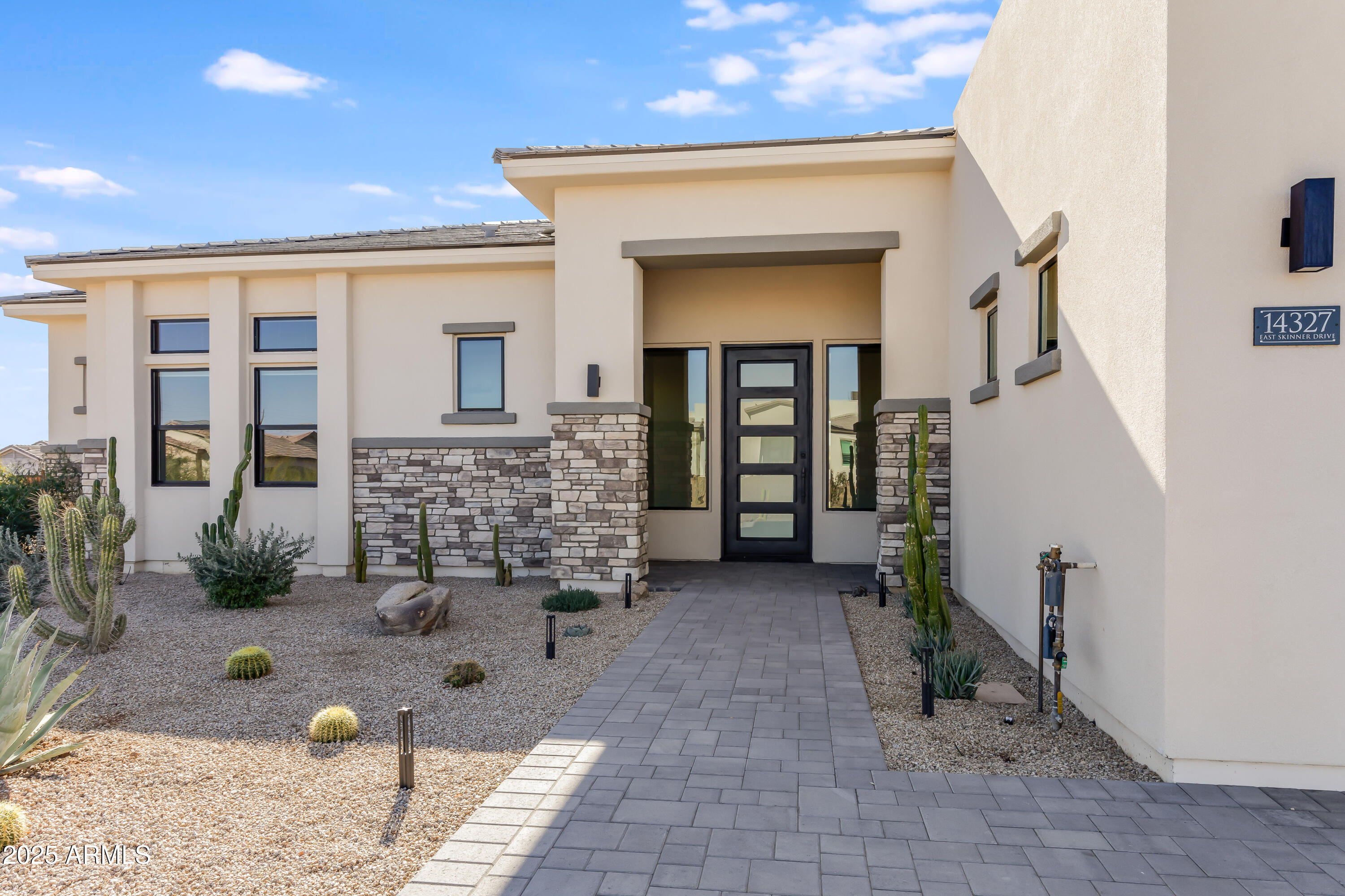14327 E SKINNER Drive