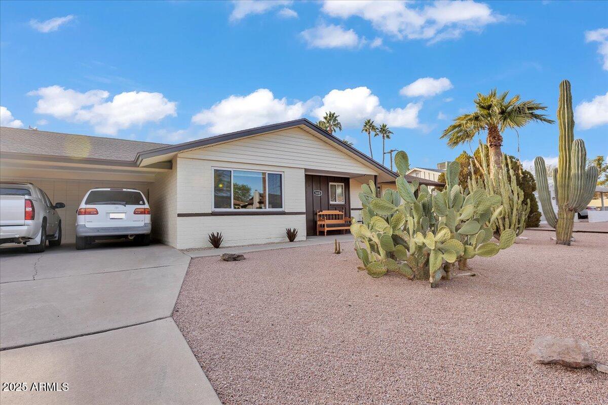 1618 N McAllister Avenue