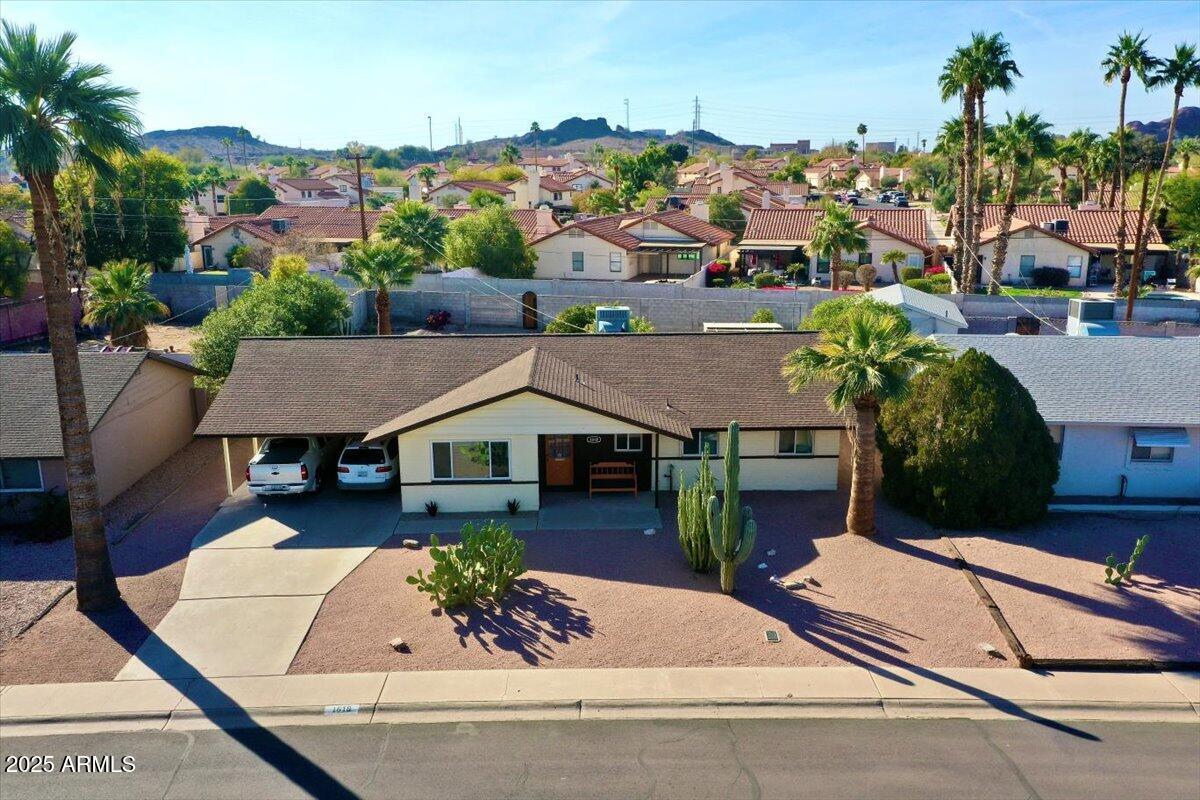 1618 N McAllister Avenue