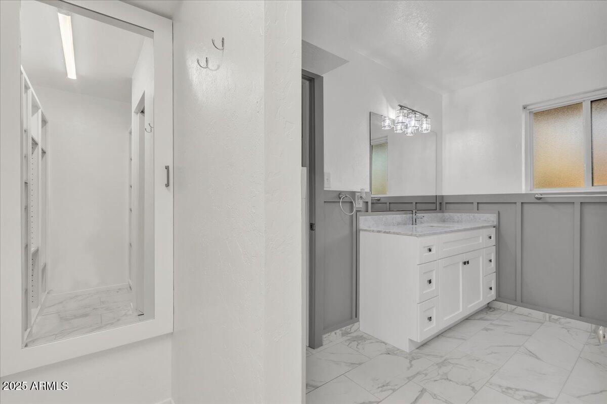 1618 N McAllister Avenue