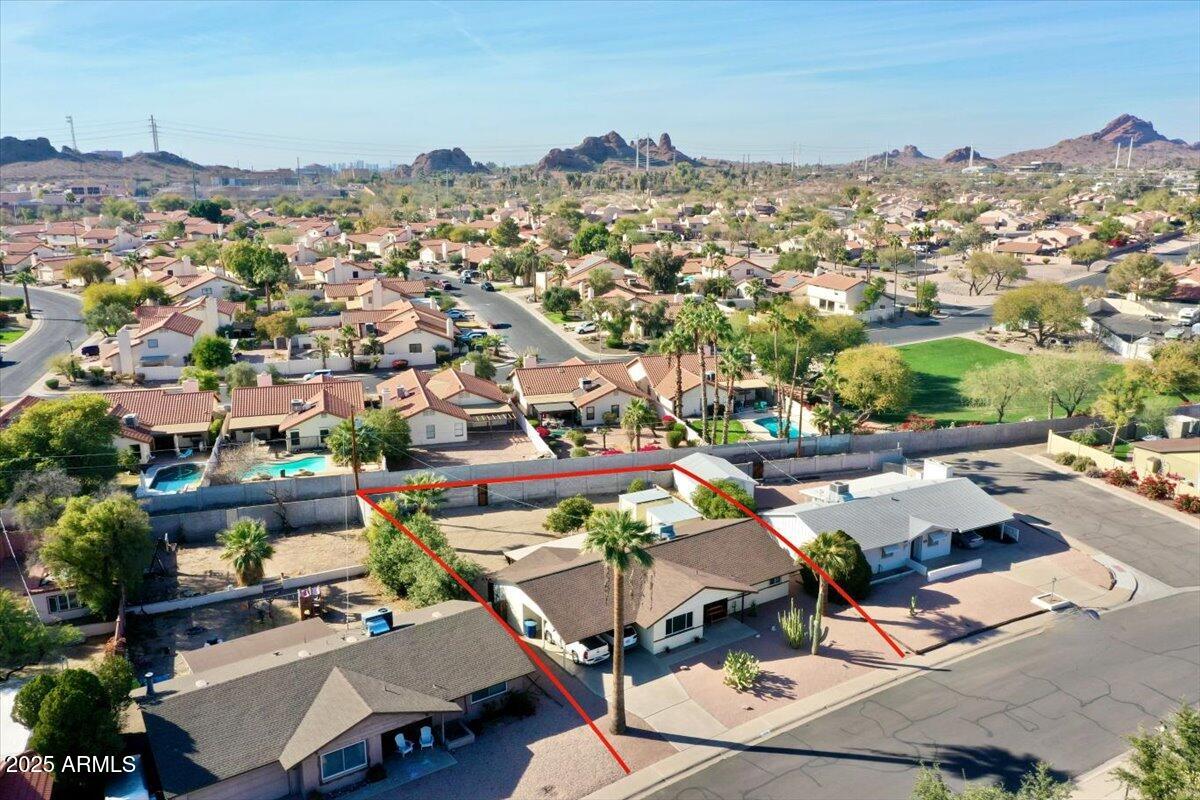 1618 N McAllister Avenue