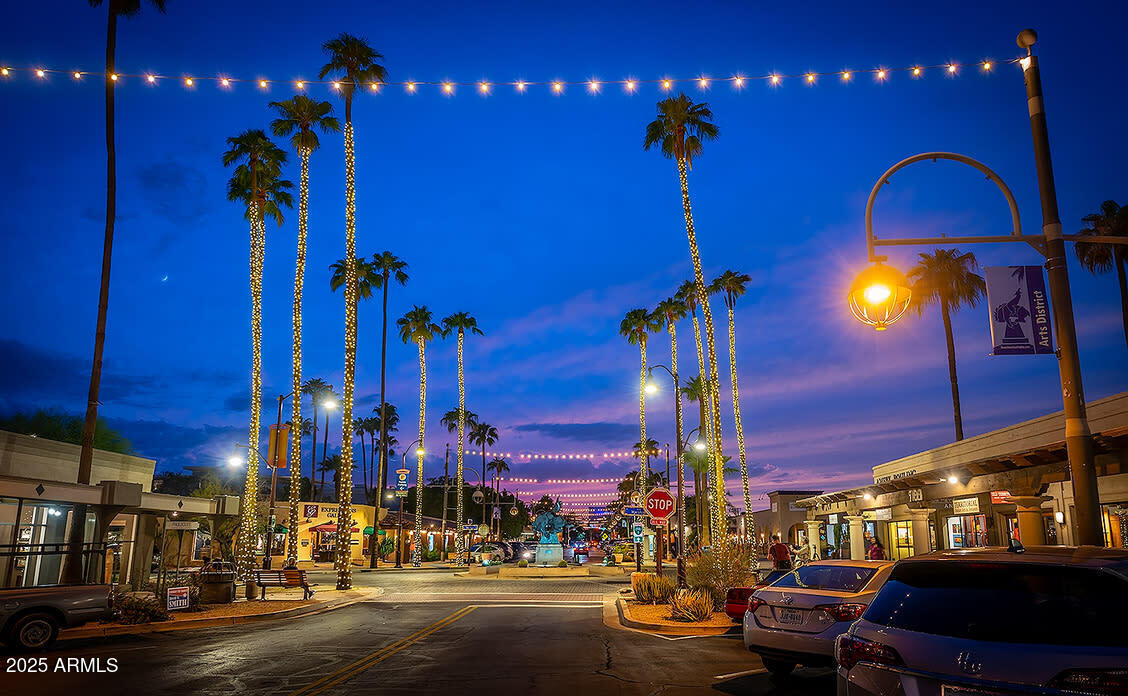 5028 N SCOTTSDALE Road