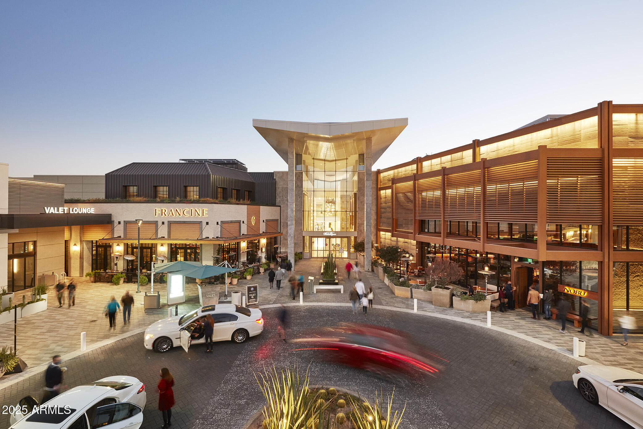 5028 N SCOTTSDALE Road