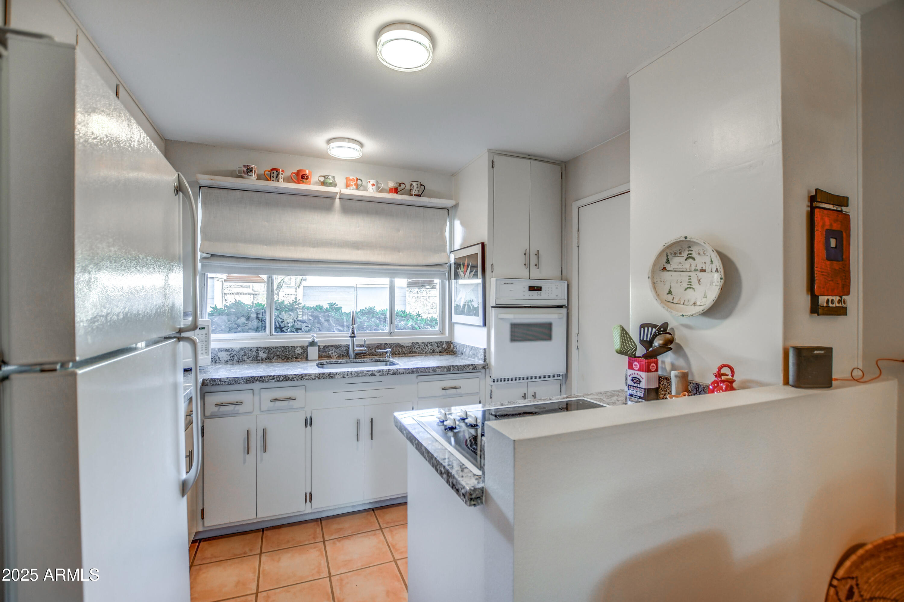 500 W CLARENDON Avenue # F5