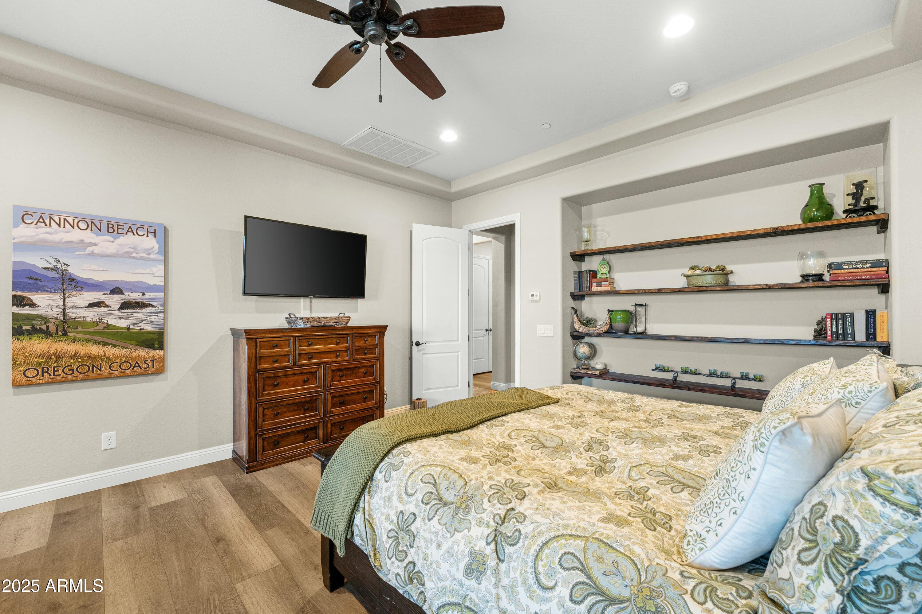 6015 E CALLE DE LAS ESTRELLAS --