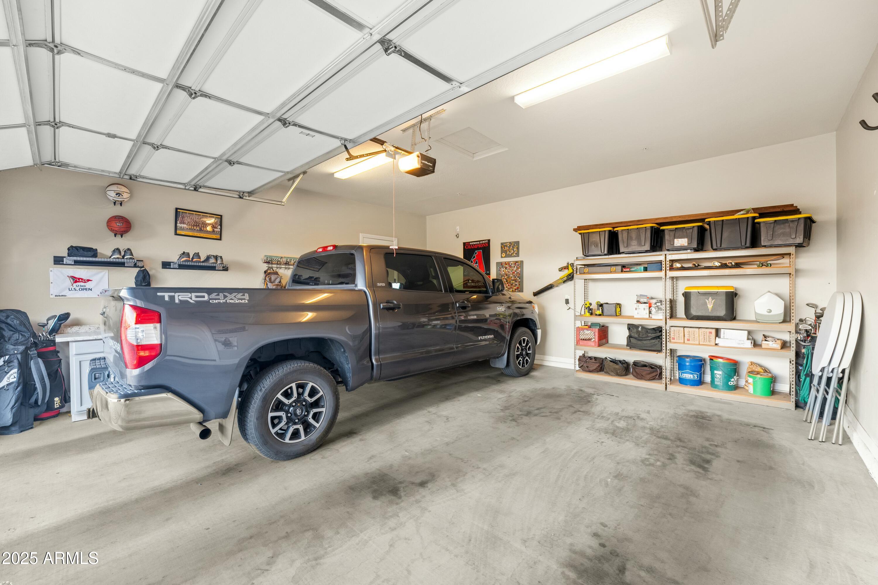 6015 E CALLE DE LAS ESTRELLAS --