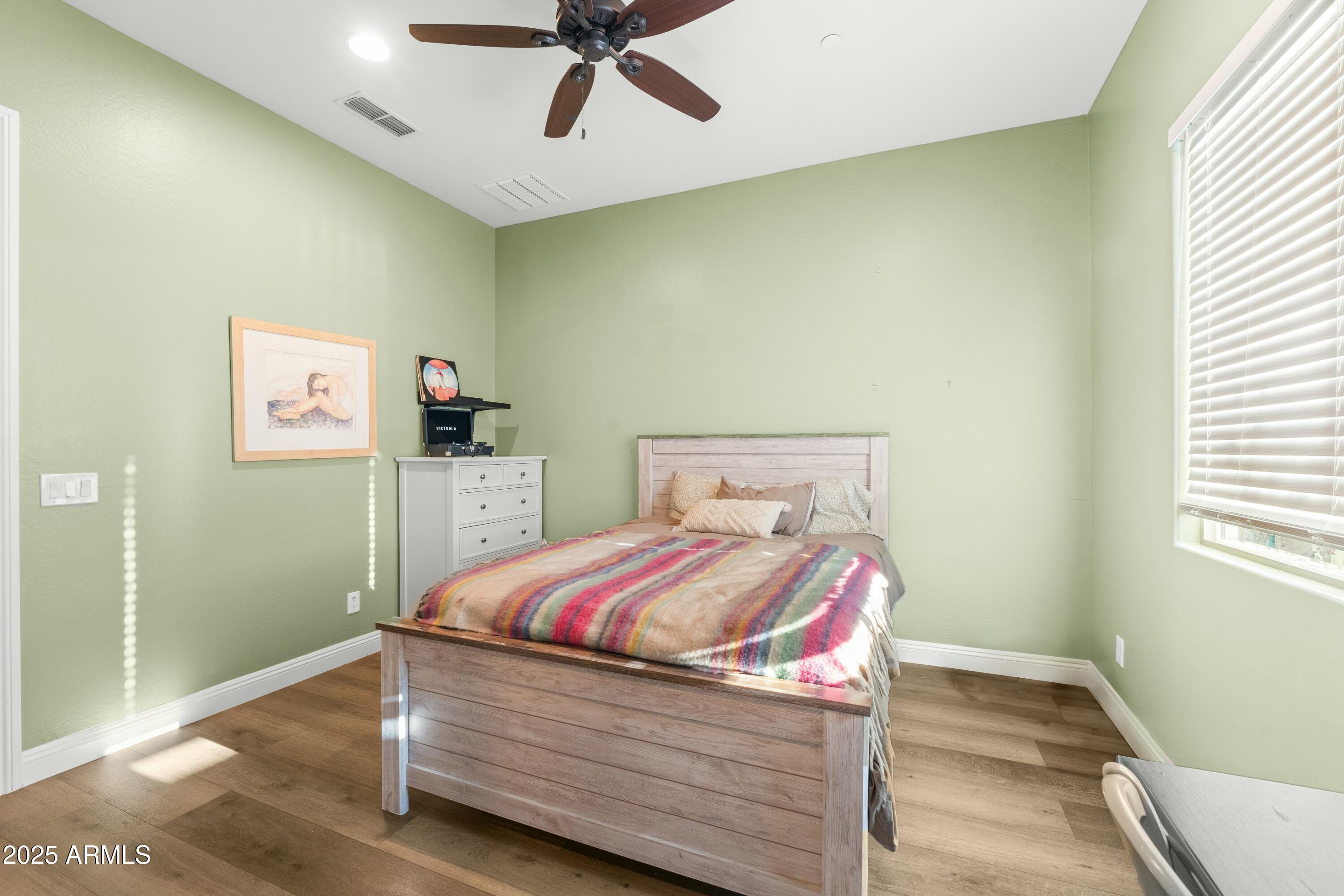 6015 E CALLE DE LAS ESTRELLAS --