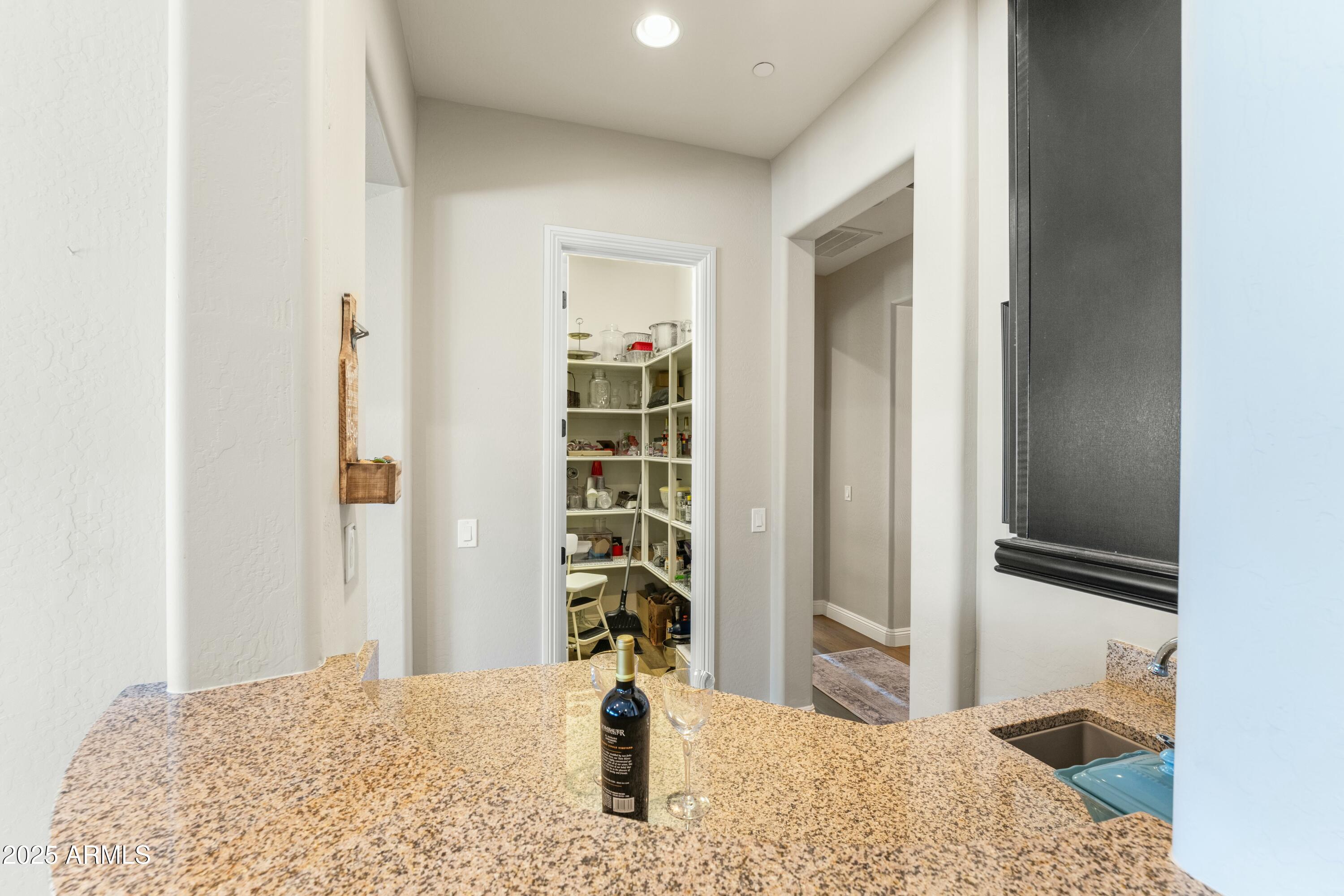 6015 E CALLE DE LAS ESTRELLAS --